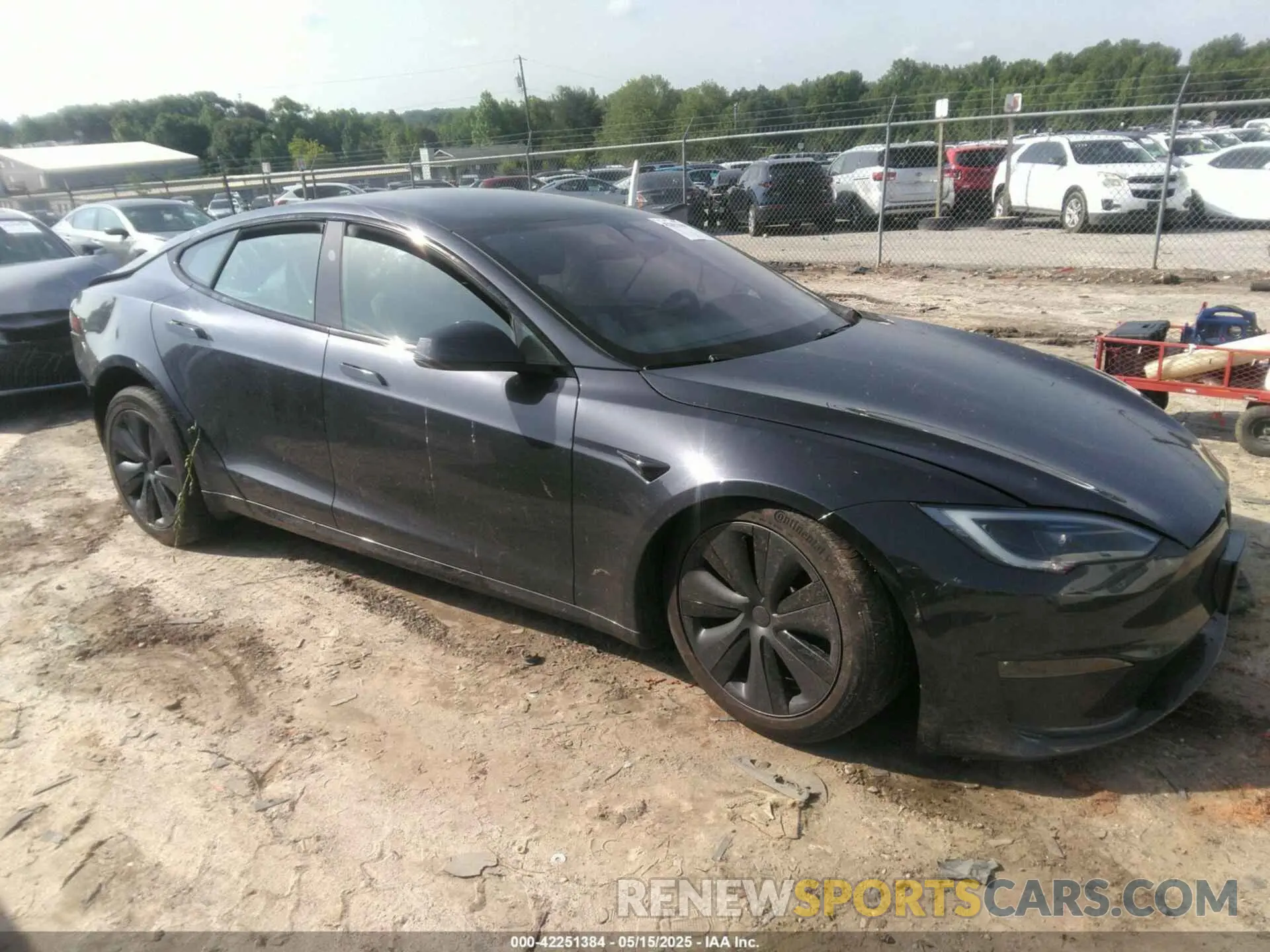 1 Photograph of a damaged car 5YJSA1E52PF530689 TESLA MODEL S 2023