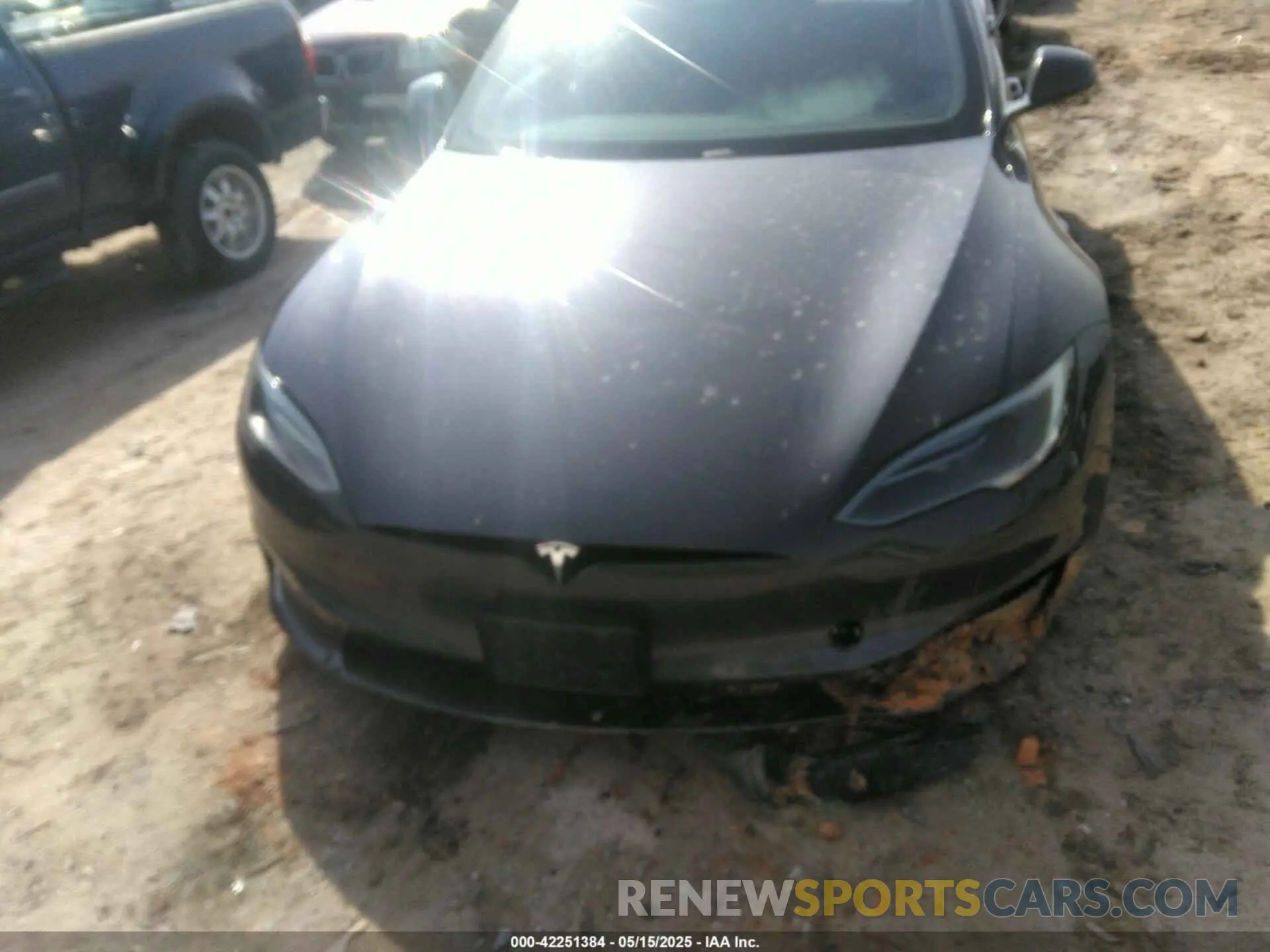 11 Photograph of a damaged car 5YJSA1E52PF530689 TESLA MODEL S 2023