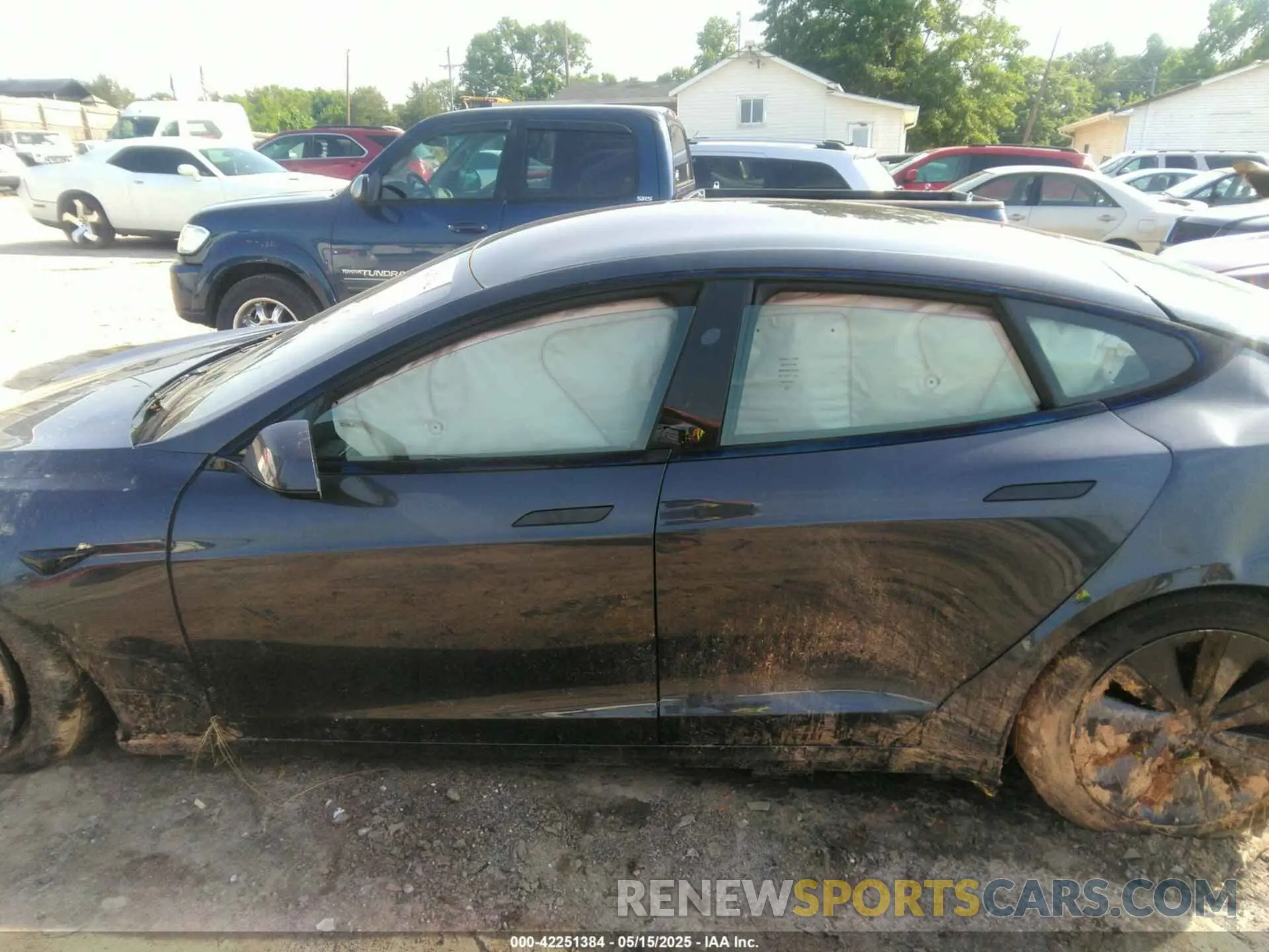 13 Photograph of a damaged car 5YJSA1E52PF530689 TESLA MODEL S 2023