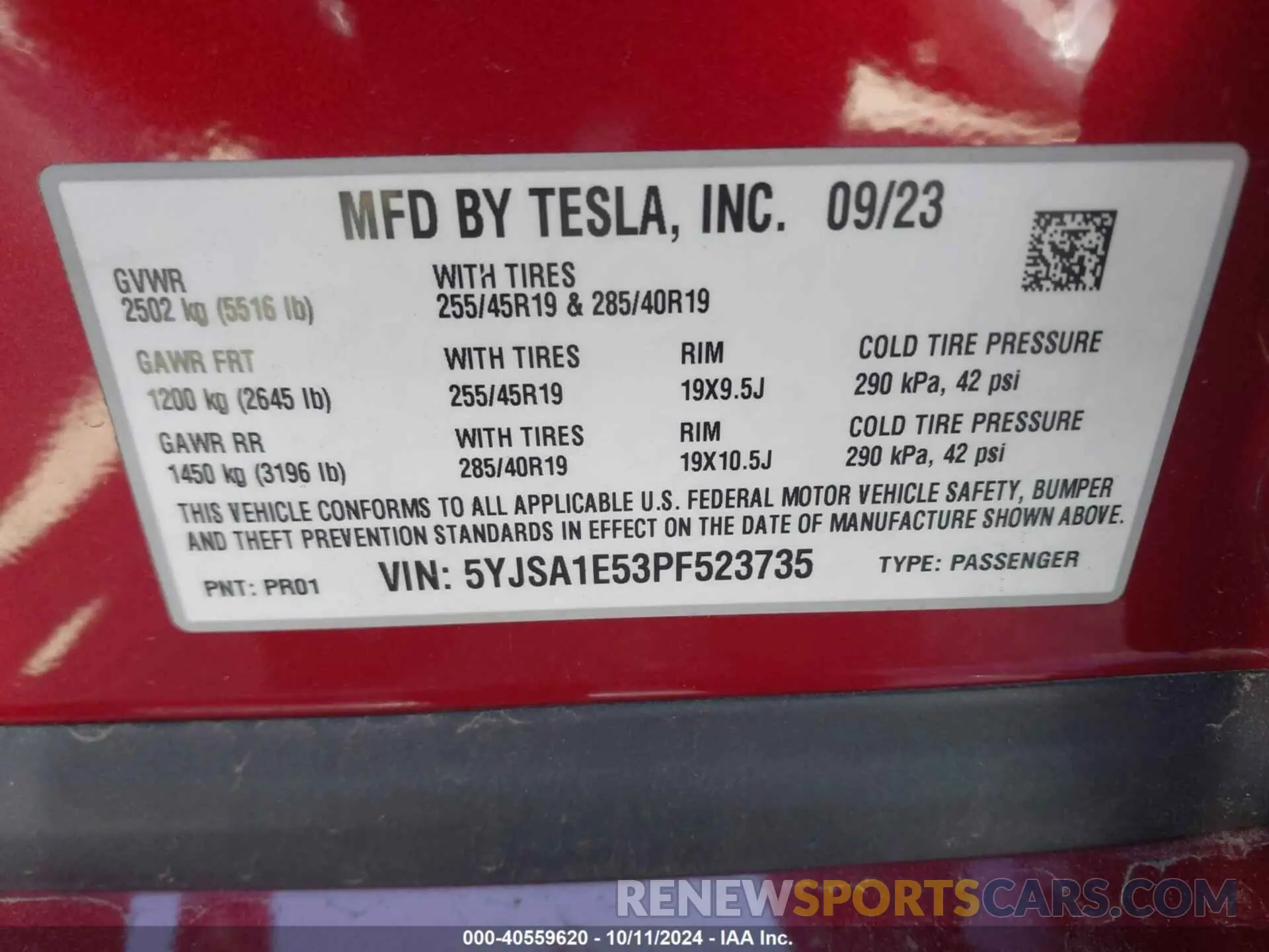 9 Photograph of a damaged car 5YJSA1E53PF523735 TESLA MODEL S 2023