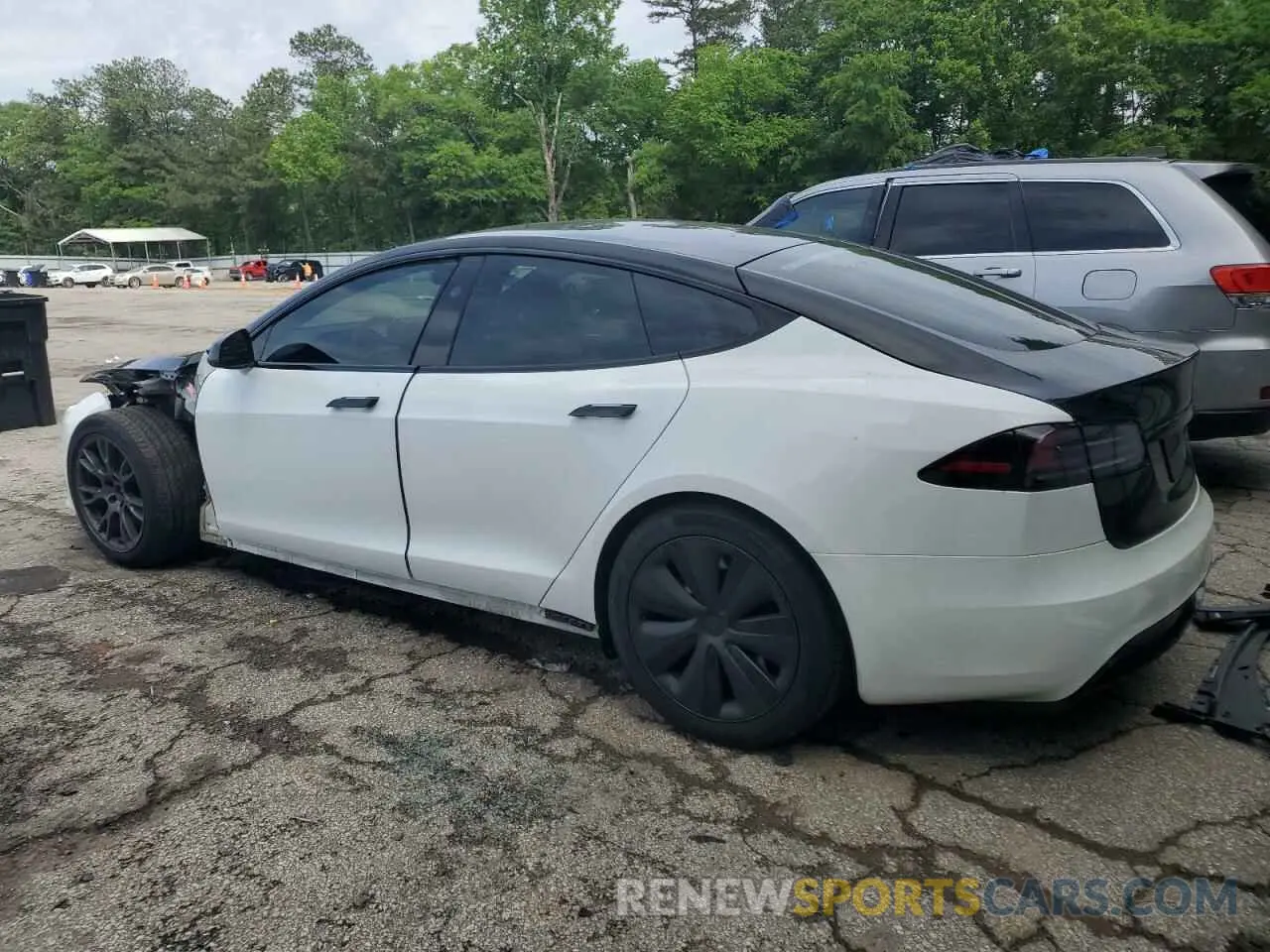 2 Photograph of a damaged car 5YJSA1E54PF527115 TESLA MODEL S 2023