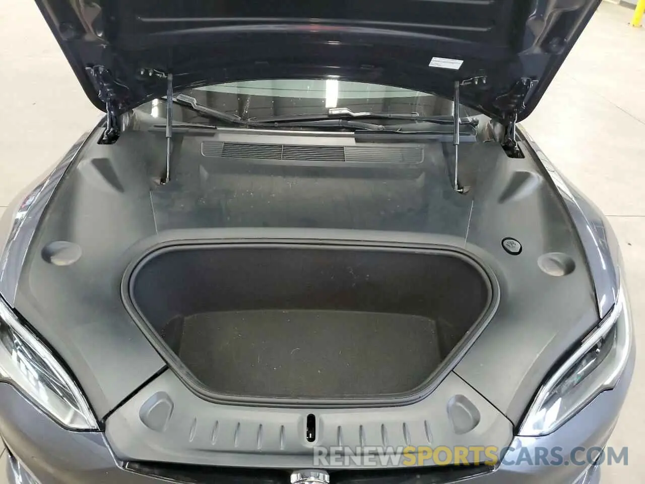 11 Photograph of a damaged car 5YJSA1E55PF499423 TESLA MODEL S 2023