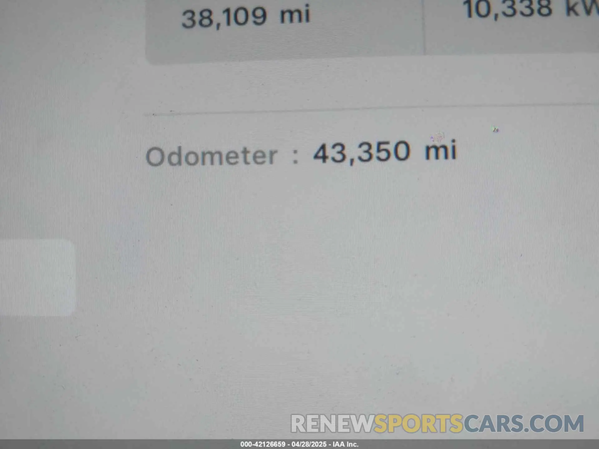 7 Photograph of a damaged car 5YJSA1E55PF513708 TESLA MODEL S 2023