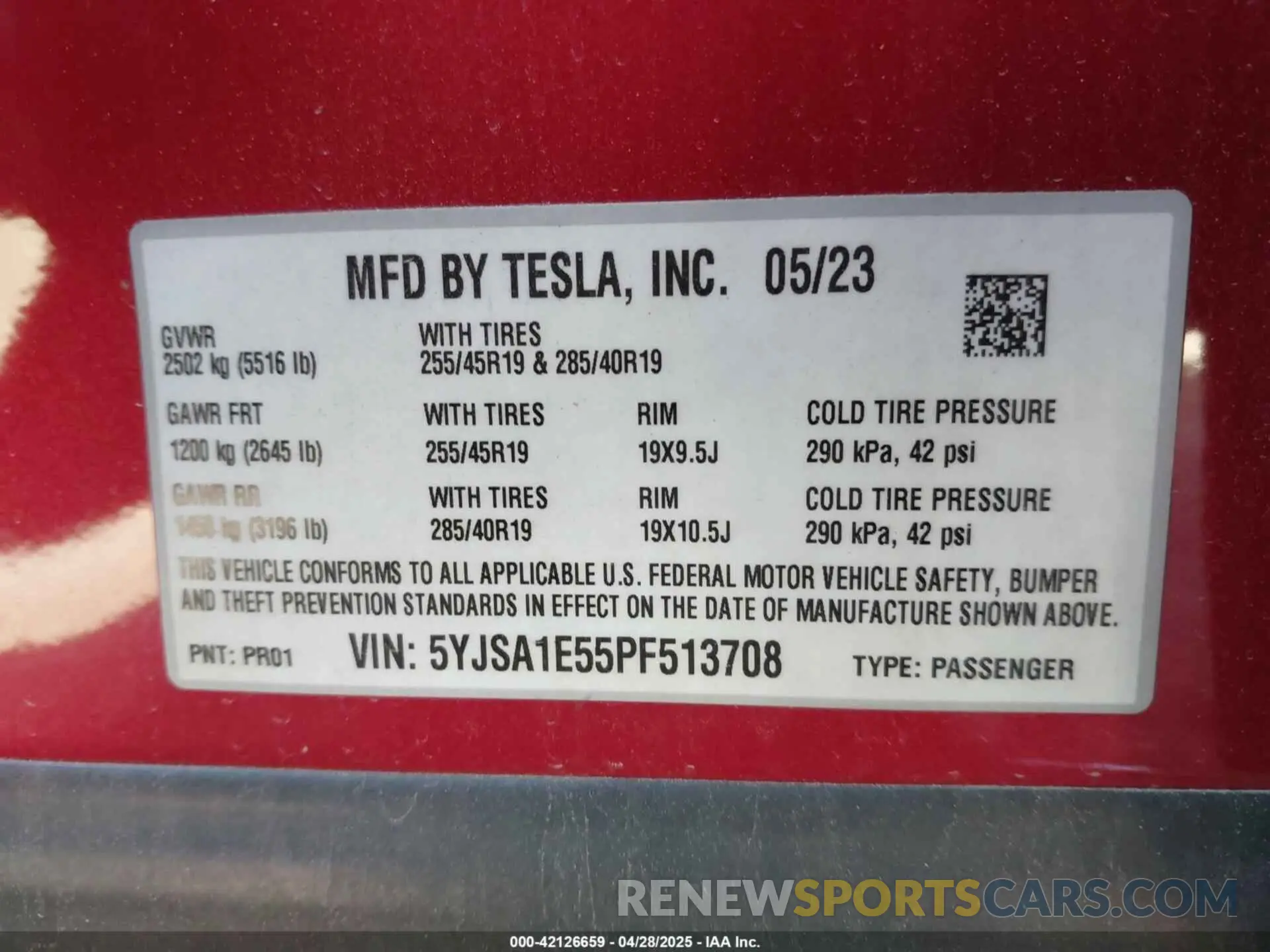 9 Photograph of a damaged car 5YJSA1E55PF513708 TESLA MODEL S 2023