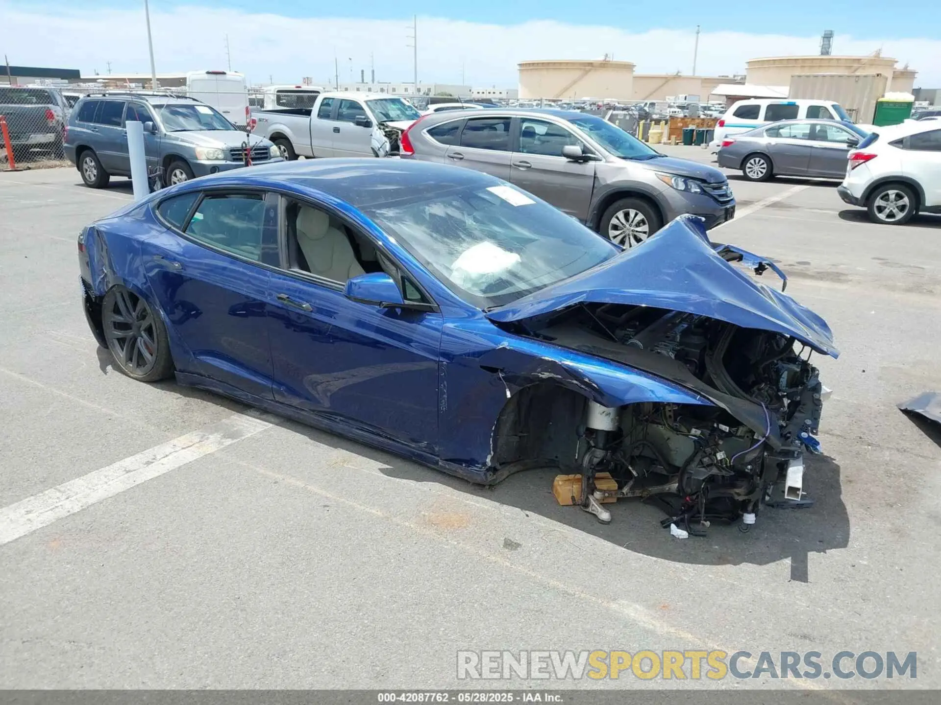 1 Photograph of a damaged car 5YJSA1E56PF500871 TESLA MODEL S 2023