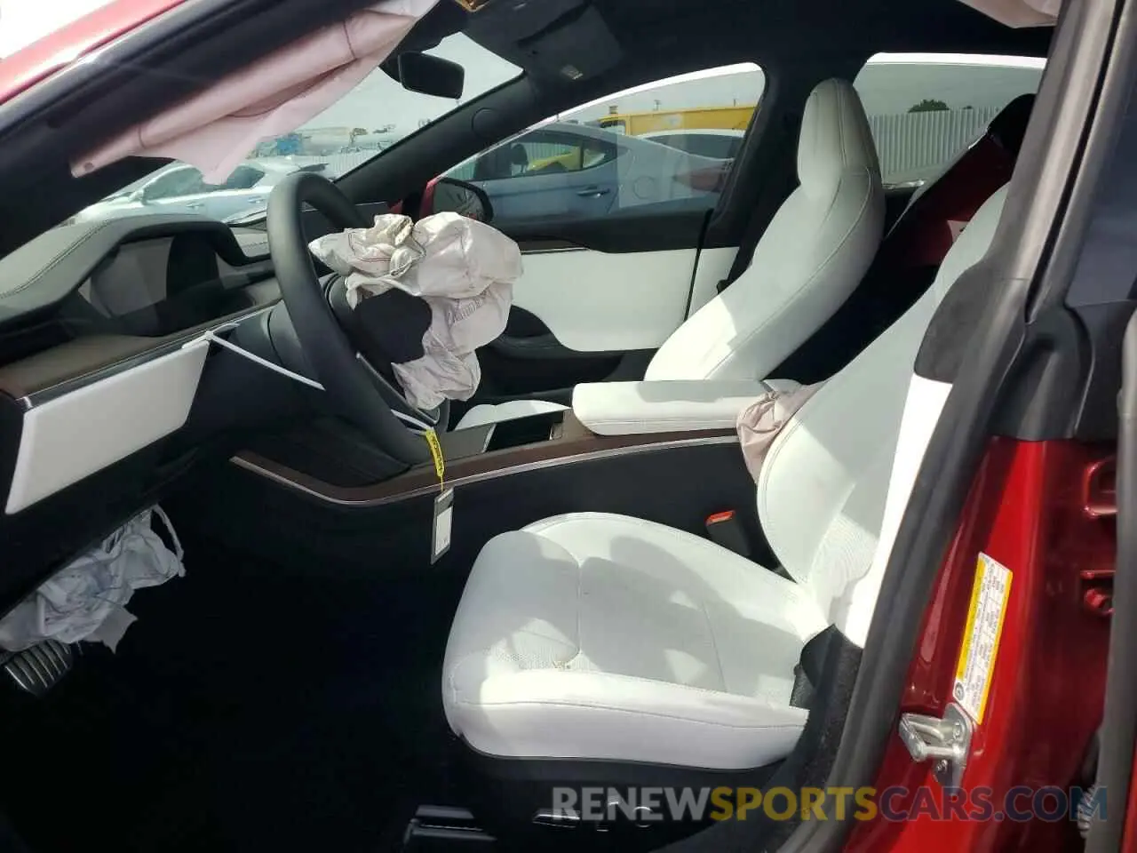 7 Photograph of a damaged car 5YJSA1E56PF518514 TESLA MODEL S 2023