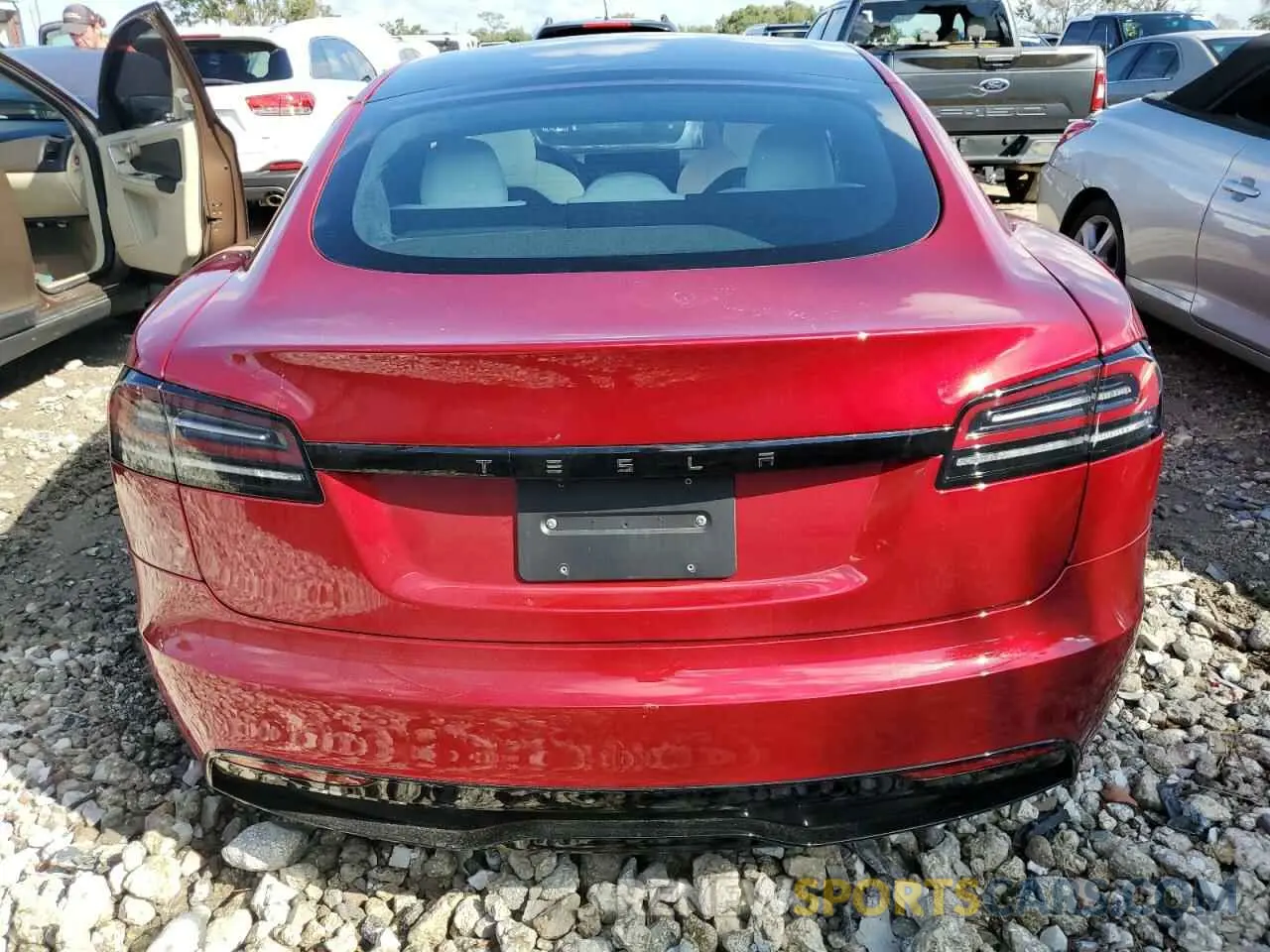 6 Photograph of a damaged car 5YJSA1E56PF520196 TESLA MODEL S 2023