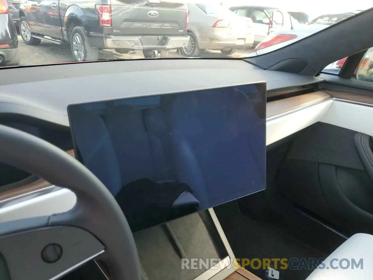 9 Photograph of a damaged car 5YJSA1E56PF520196 TESLA MODEL S 2023