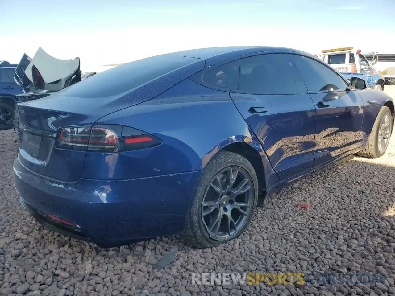 3 Photograph of a damaged car 5YJSA1E57PF498760 TESLA MODEL S 2023
