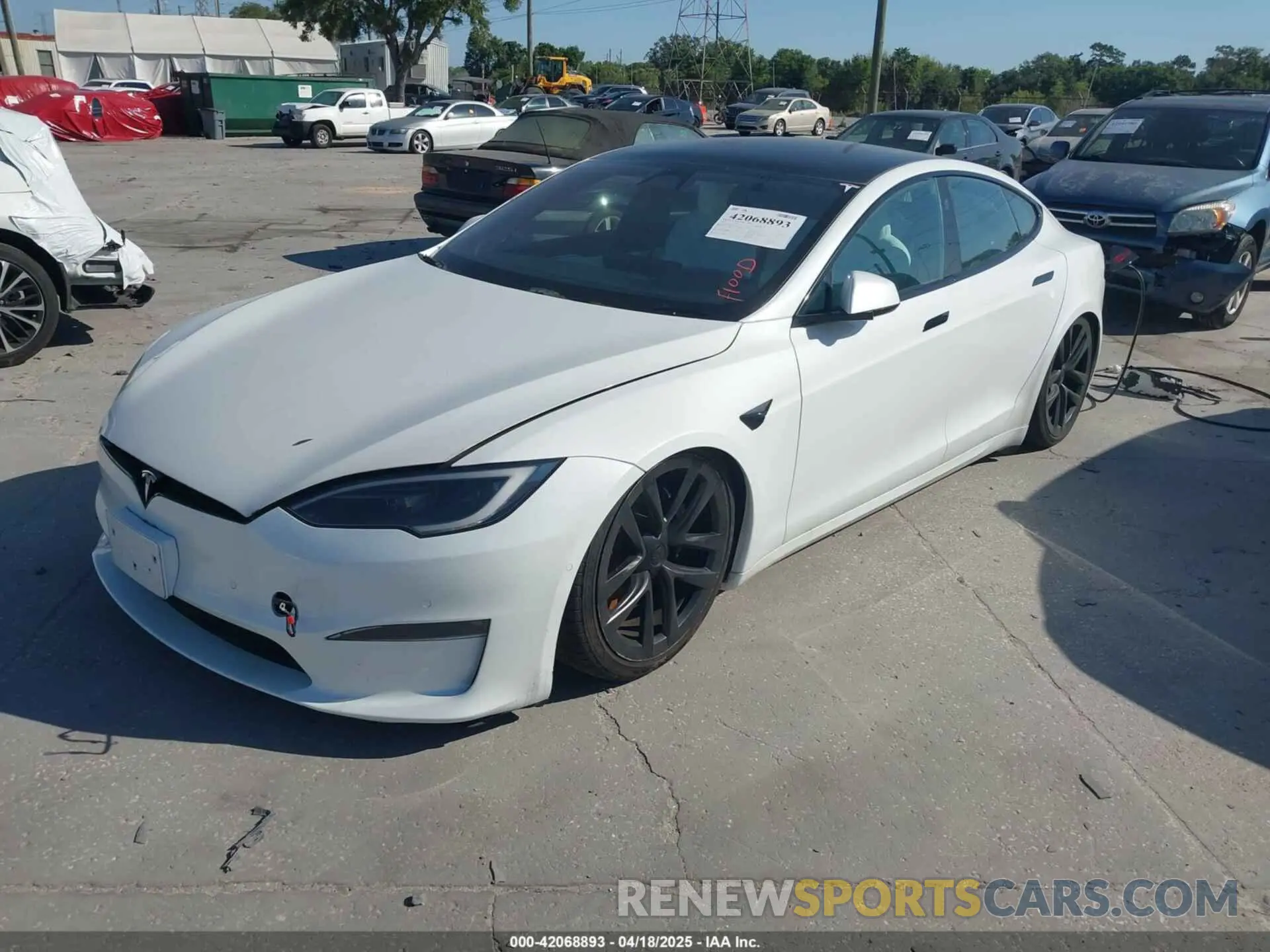 2 Photograph of a damaged car 5YJSA1E57PF501270 TESLA MODEL S 2023