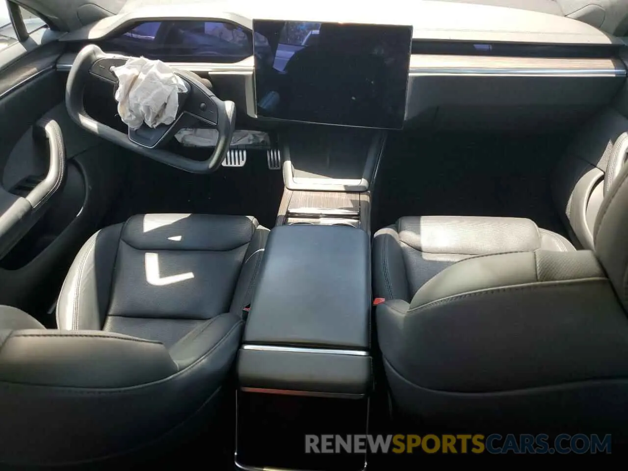 8 Photograph of a damaged car 5YJSA1E58PF500032 TESLA MODEL S 2023
