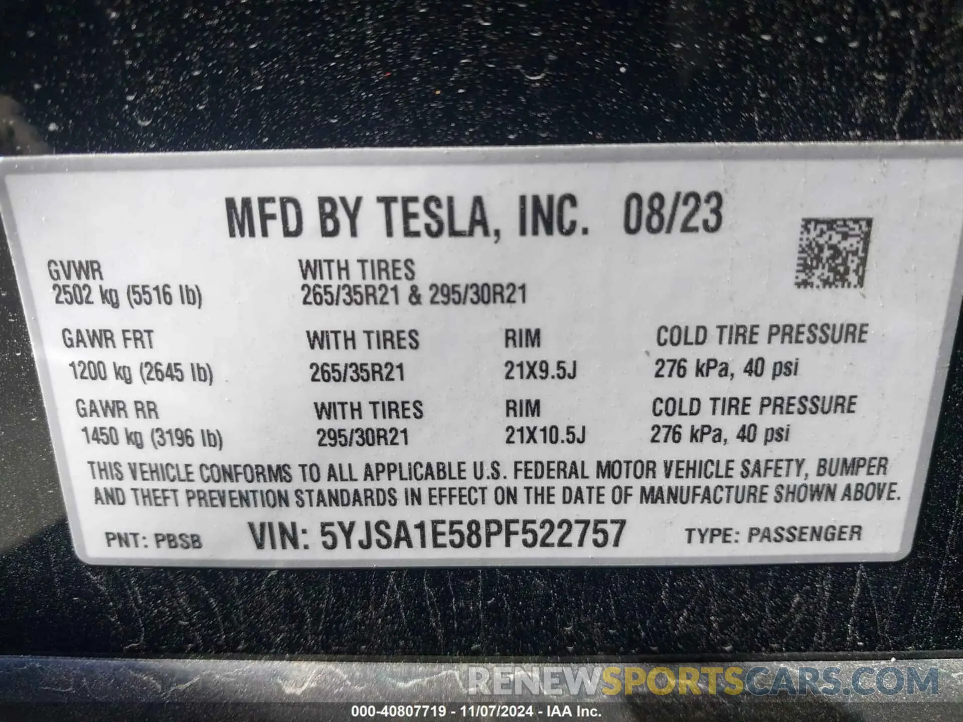 9 Photograph of a damaged car 5YJSA1E58PF522757 TESLA MODEL S 2023