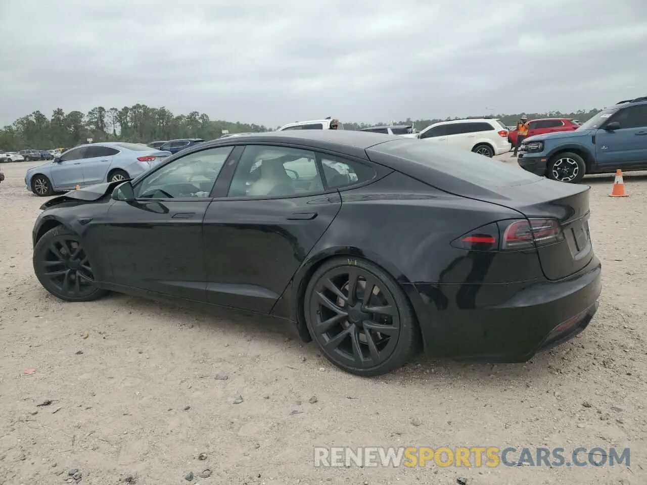 2 Photograph of a damaged car 5YJSA1E58PF531166 TESLA MODEL S 2023