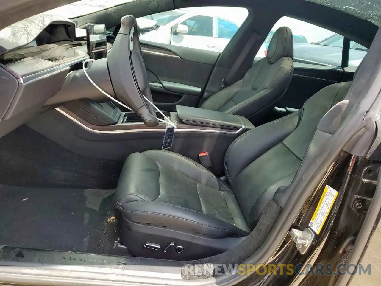 7 Photograph of a damaged car 5YJSA1E59PF512318 TESLA MODEL S 2023