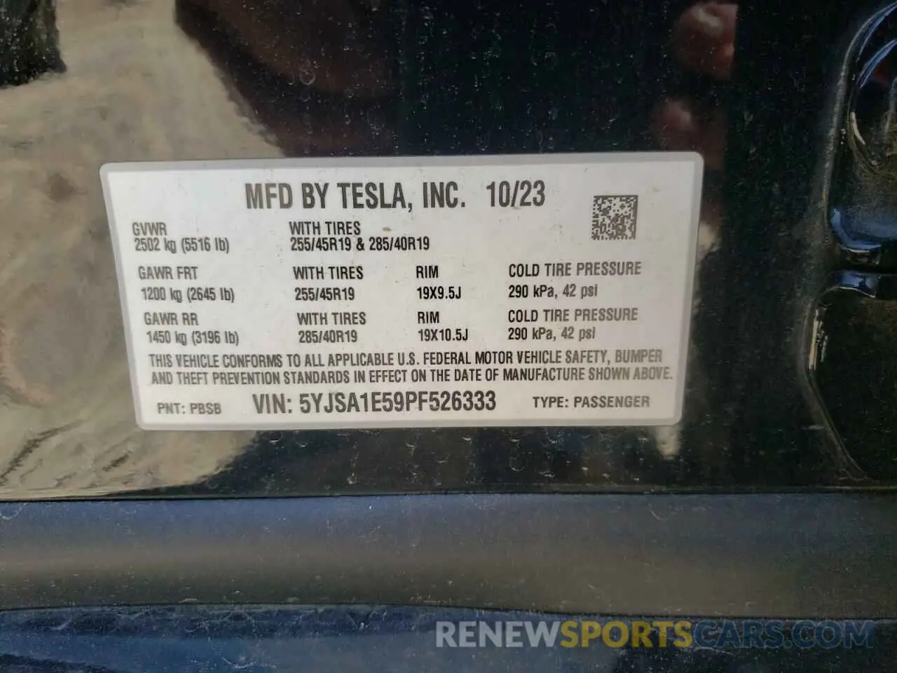 14 Photograph of a damaged car 5YJSA1E59PF526333 TESLA MODEL S 2023