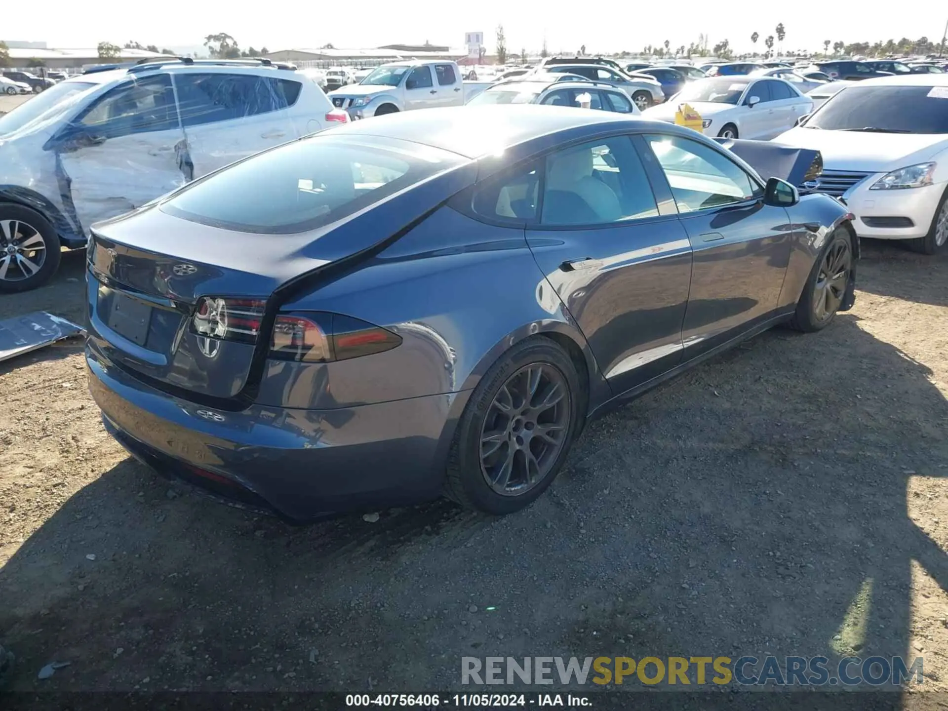 4 Photograph of a damaged car 5YJSA1E5XPF500341 TESLA MODEL S 2023