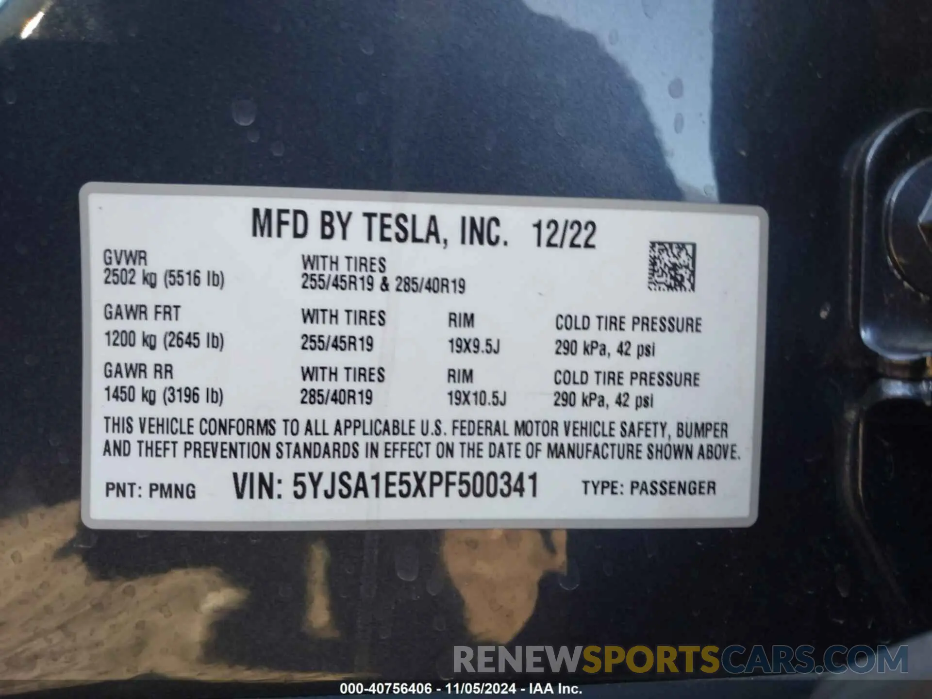 9 Photograph of a damaged car 5YJSA1E5XPF500341 TESLA MODEL S 2023