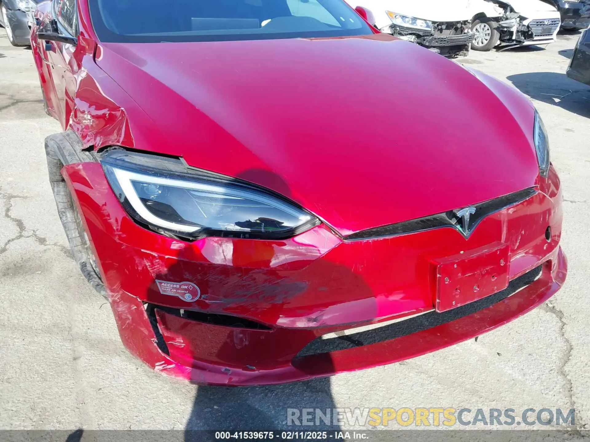 6 Photograph of a damaged car 5YJSA1E5XPF519780 TESLA MODEL S 2023