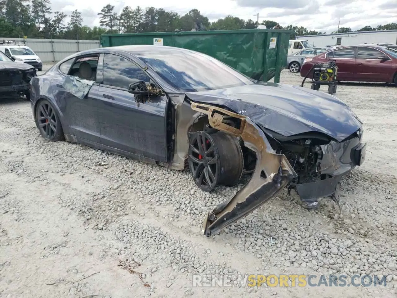 4 Photograph of a damaged car 5YJSA1E63PF507138 TESLA MODEL S 2023