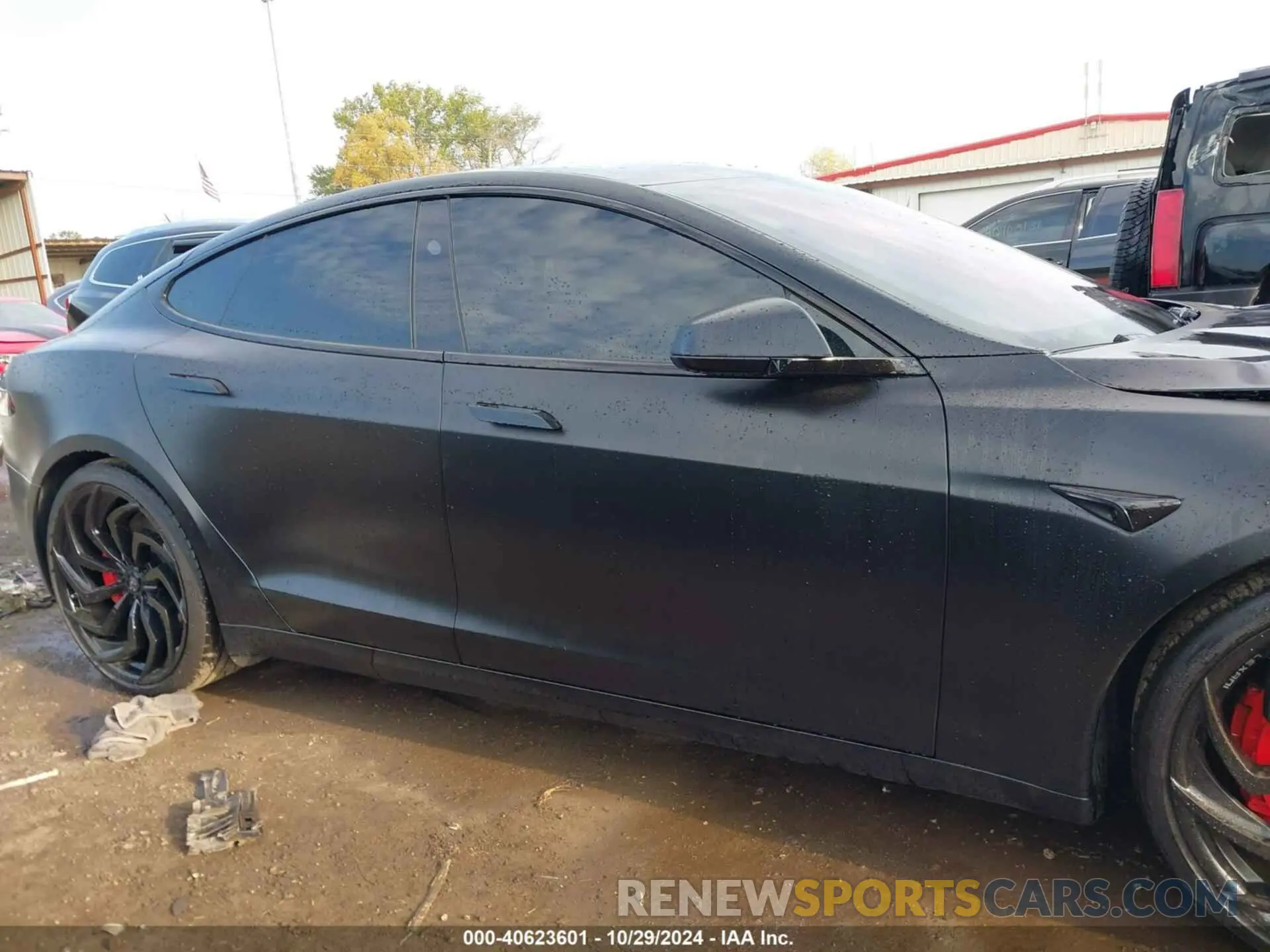 13 Photograph of a damaged car 5YJSA1E63PF530774 TESLA MODEL S 2023