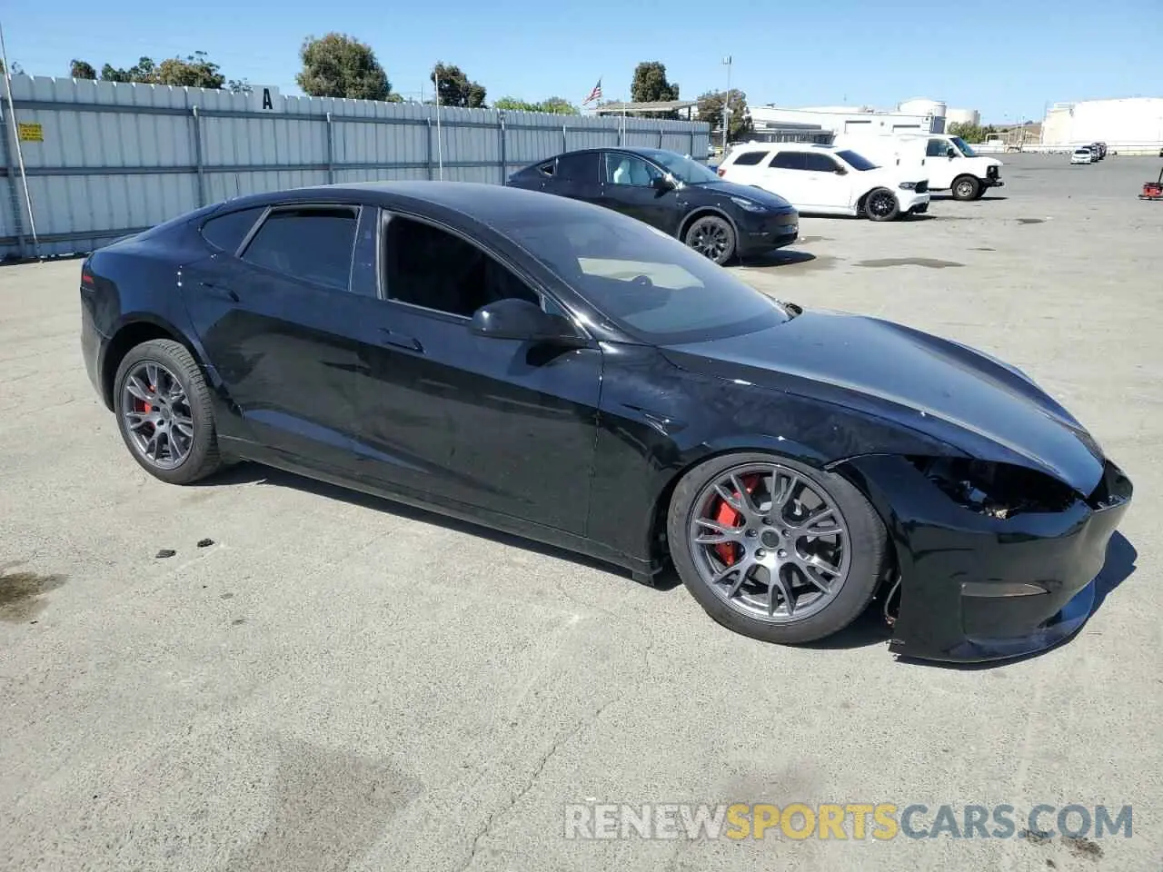 4 Photograph of a damaged car 5YJSA1E64PF524207 TESLA MODEL S 2023