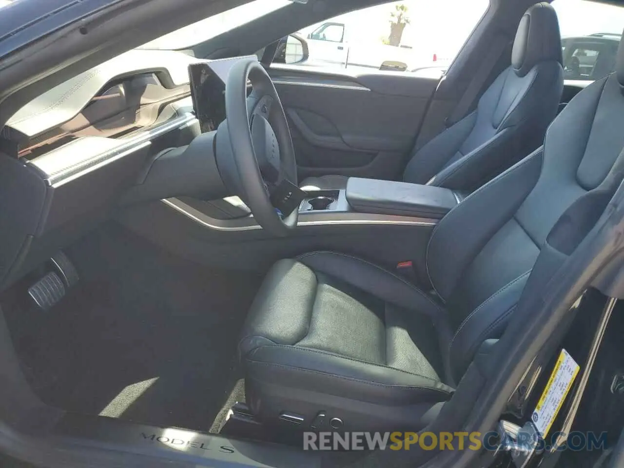 7 Photograph of a damaged car 5YJSA1E64PF524207 TESLA MODEL S 2023