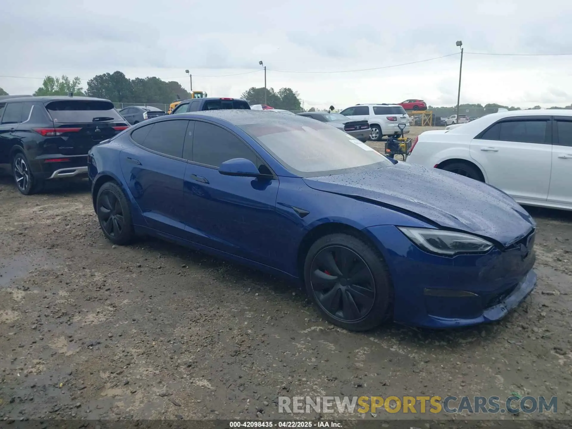 1 Photograph of a damaged car 5YJSA1E64PF525308 TESLA MODEL S 2023