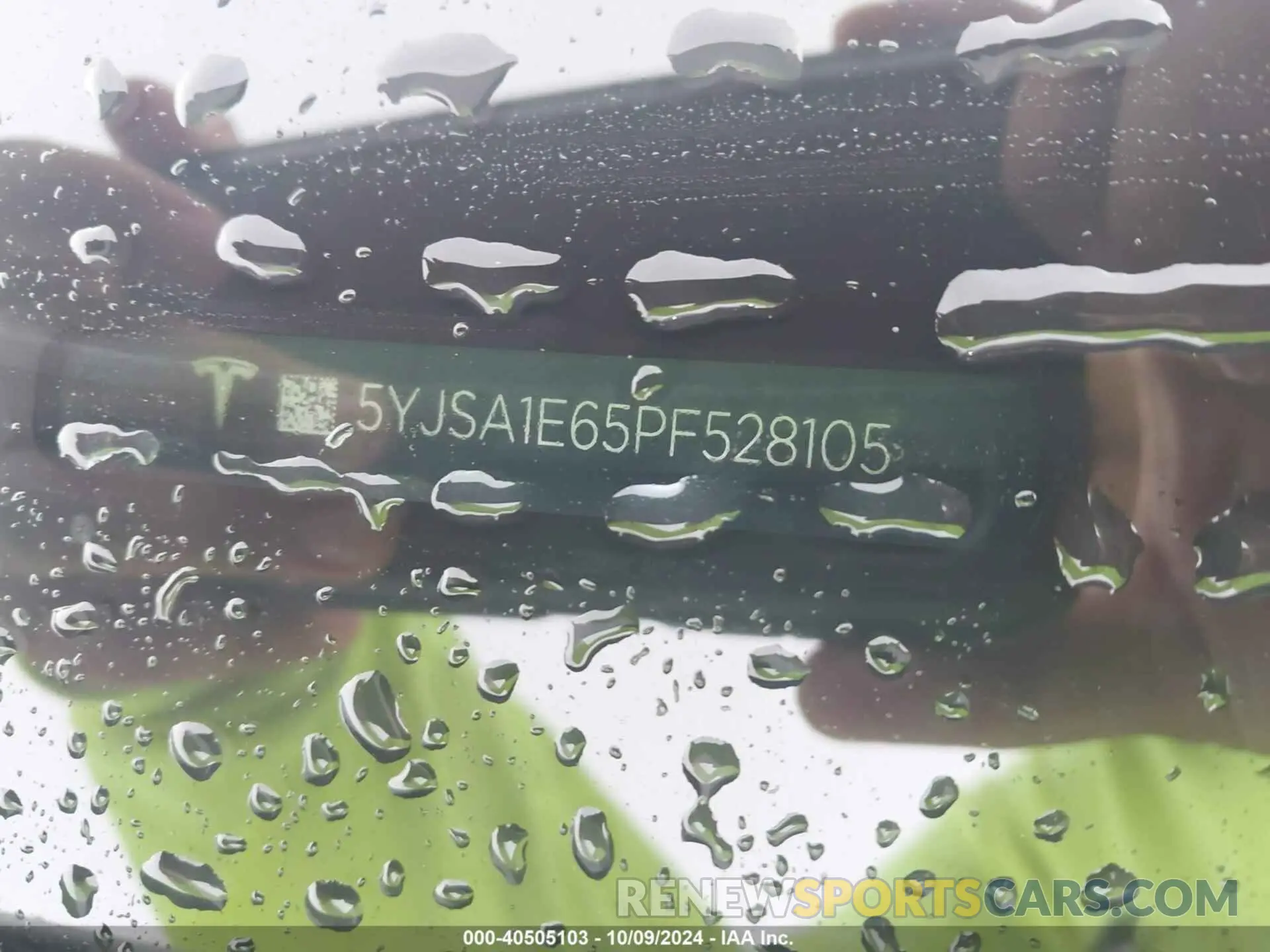 9 Photograph of a damaged car 5YJSA1E65PF528105 TESLA MODEL S 2023