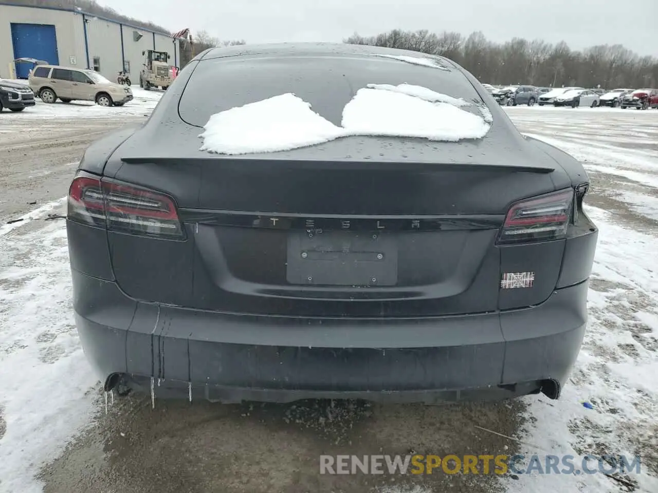 6 Photograph of a damaged car 5YJSA1E66PF502841 TESLA MODEL S 2023