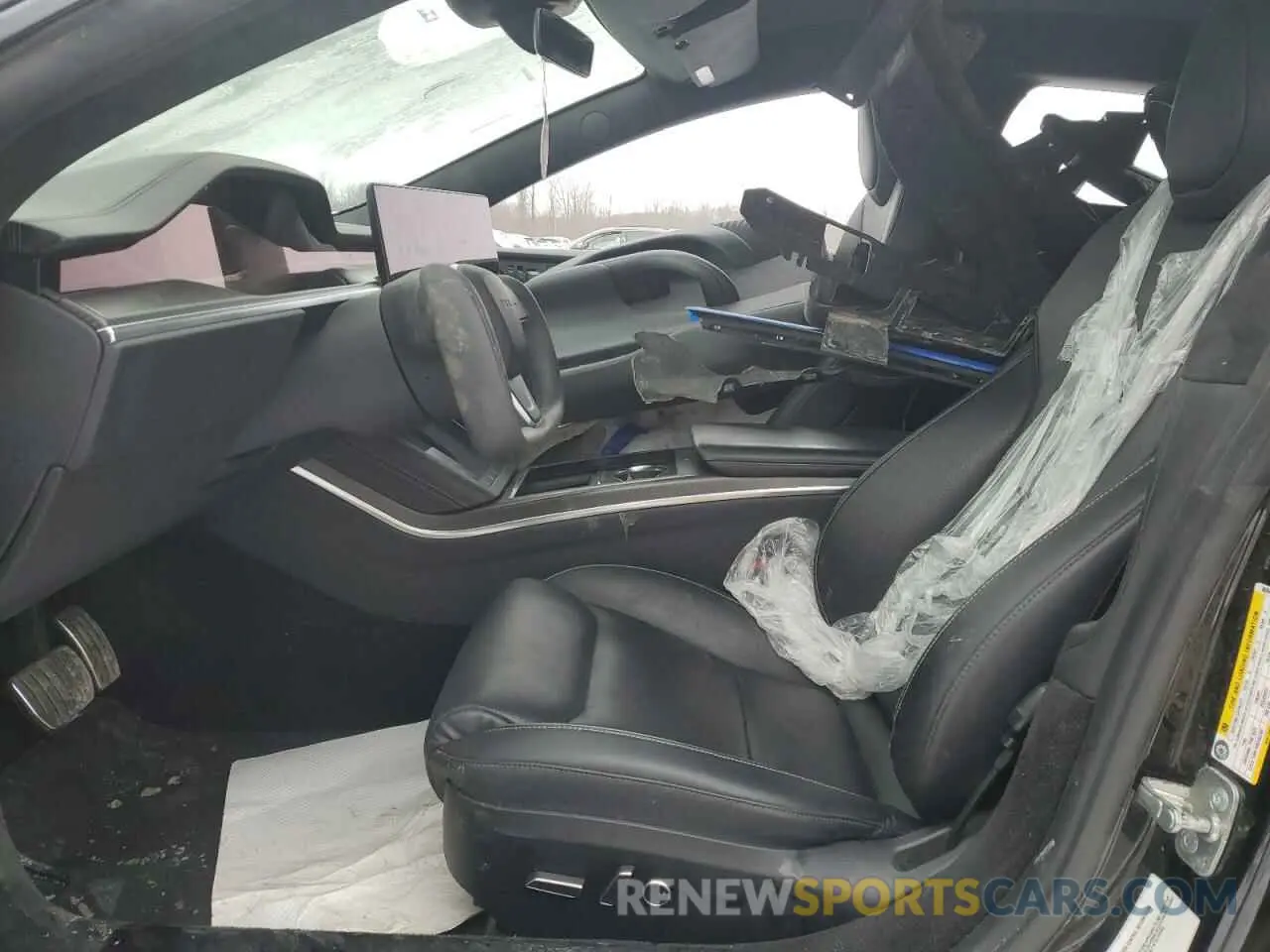 7 Photograph of a damaged car 5YJSA1E66PF502841 TESLA MODEL S 2023