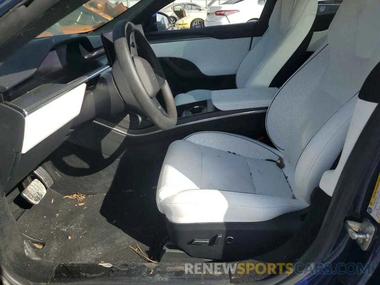 7 Photograph of a damaged car 5YJSA1E66PF511930 TESLA MODEL S 2023