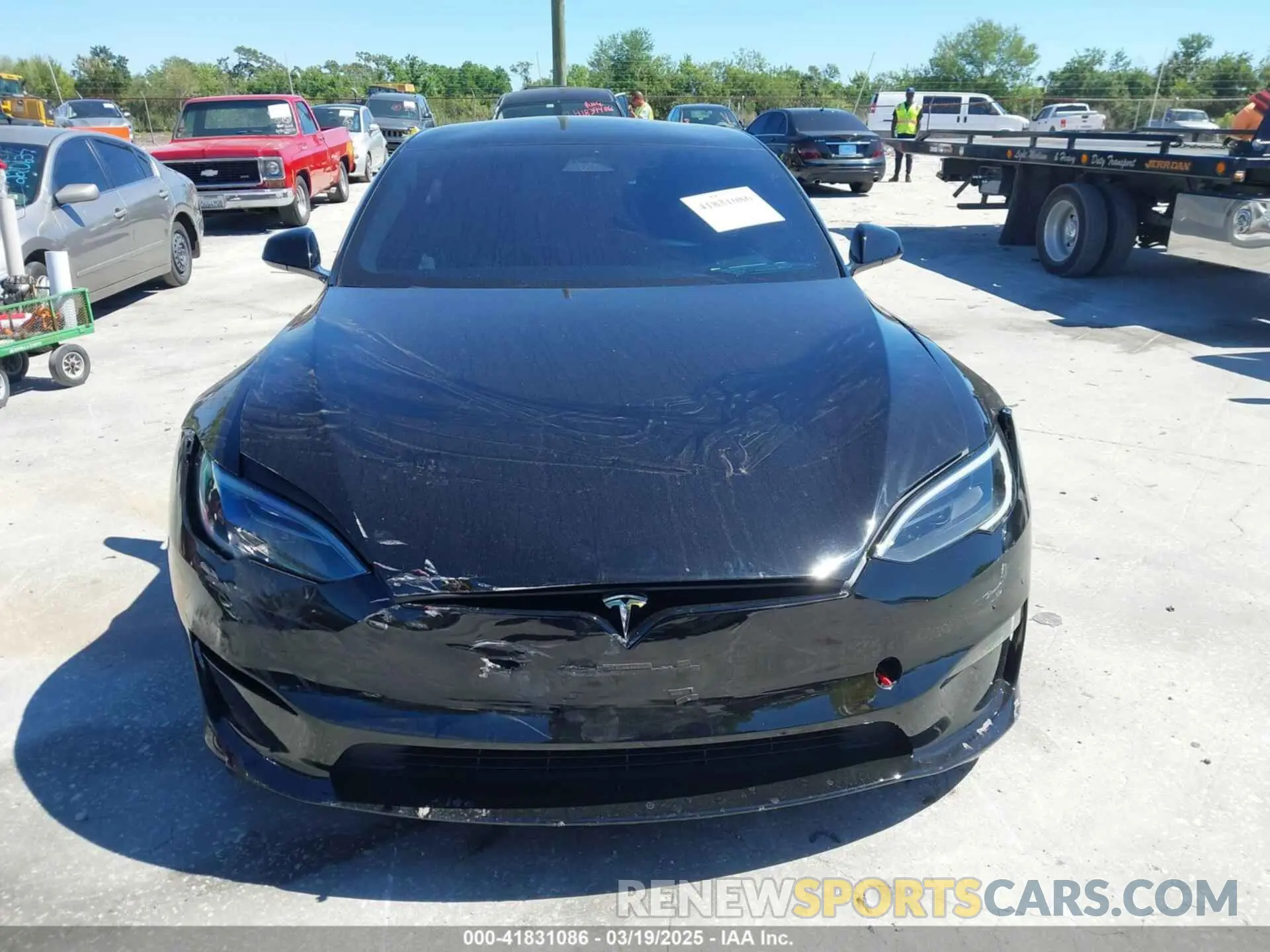 11 Photograph of a damaged car 5YJSA1E67PF528171 TESLA MODEL S 2023