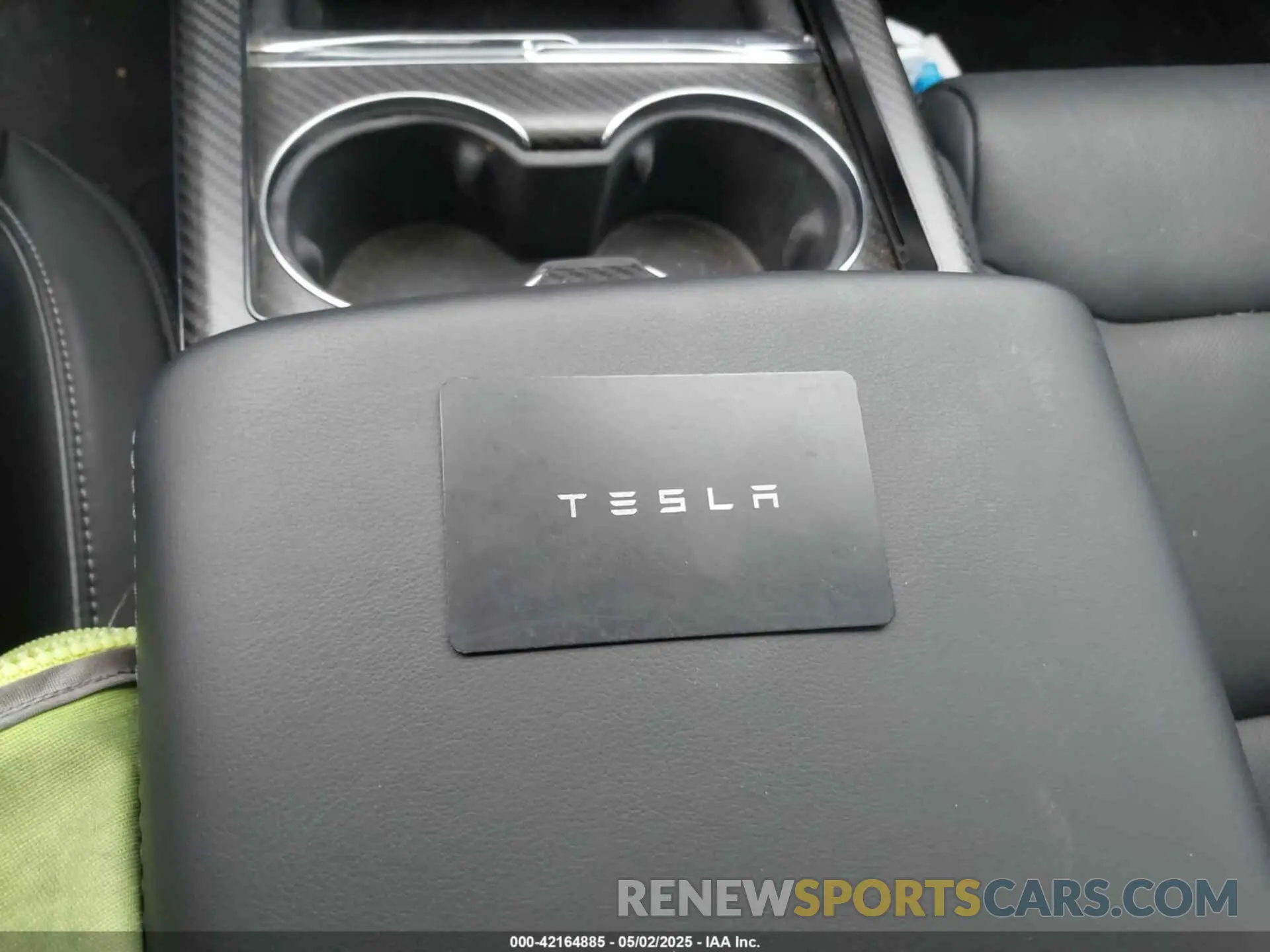 11 Photograph of a damaged car 5YJSA1E69PF510559 TESLA MODEL S 2023