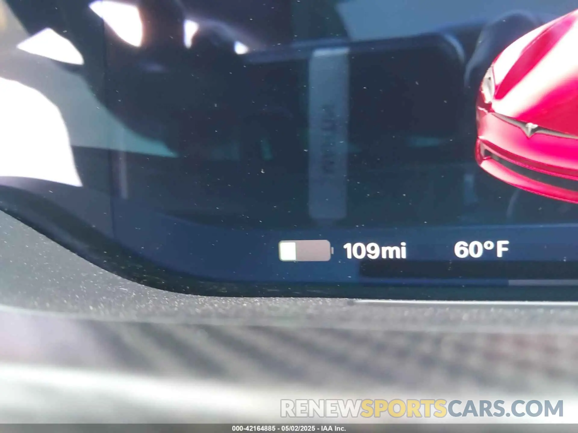 17 Photograph of a damaged car 5YJSA1E69PF510559 TESLA MODEL S 2023