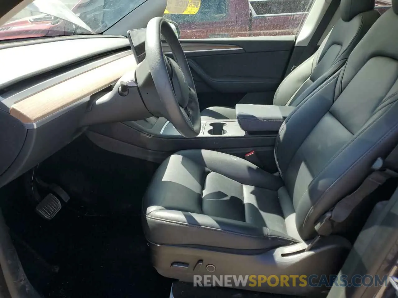 7 Photograph of a damaged car 7SAYGDEE0PF607735 TESLA MODEL S 2023
