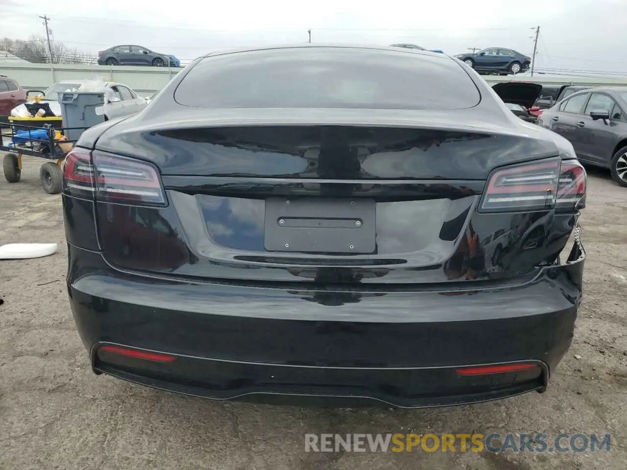 6 Photograph of a damaged car 5YJSA1E51RF533876 TESLA MODEL S 2024