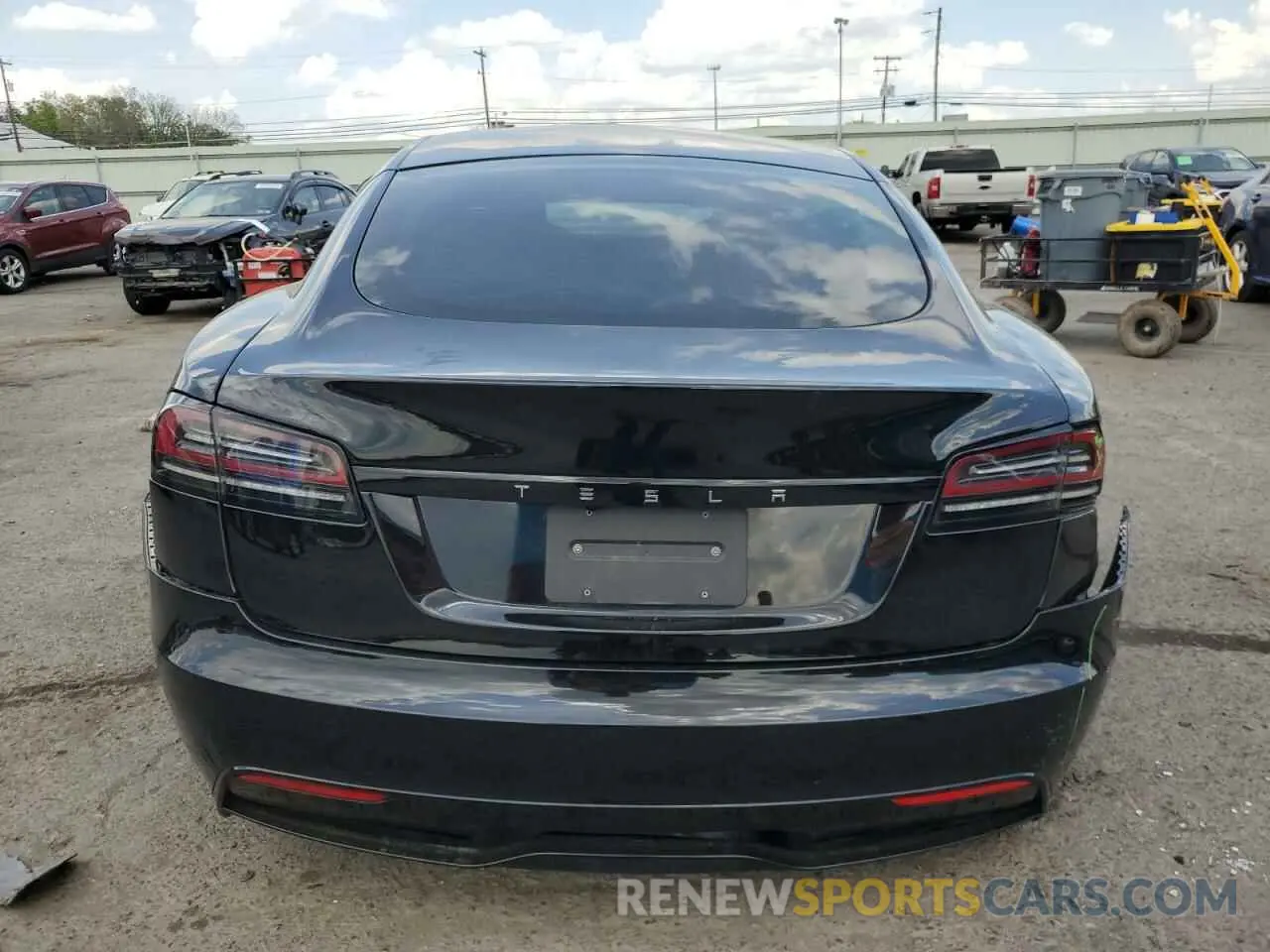 6 Photograph of a damaged car 5YJSA1E52RF532784 TESLA MODEL S 2024