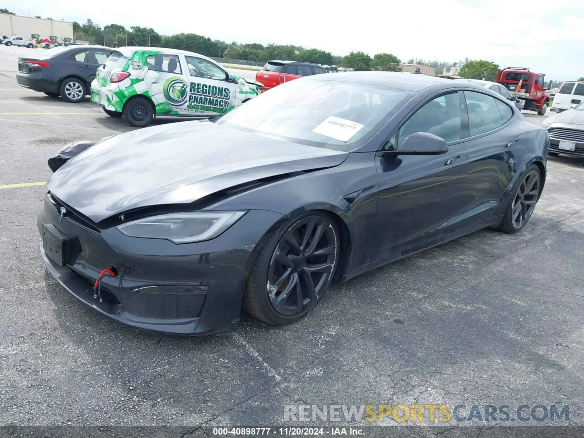 2 Photograph of a damaged car 5YJSA1E52RF543512 TESLA MODEL S 2024