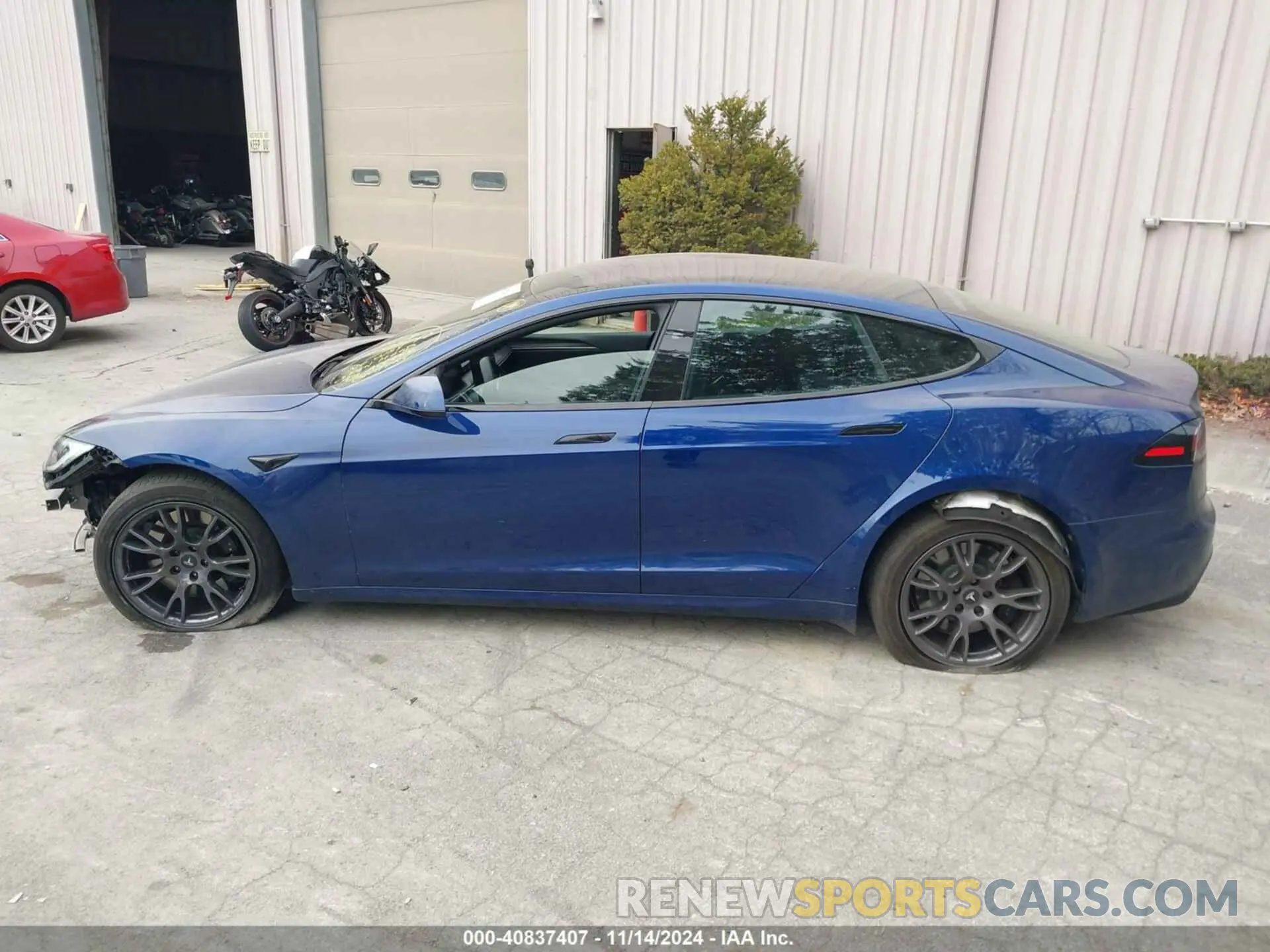 14 Photograph of a damaged car 5YJSA1E55RF535968 TESLA MODEL S 2024