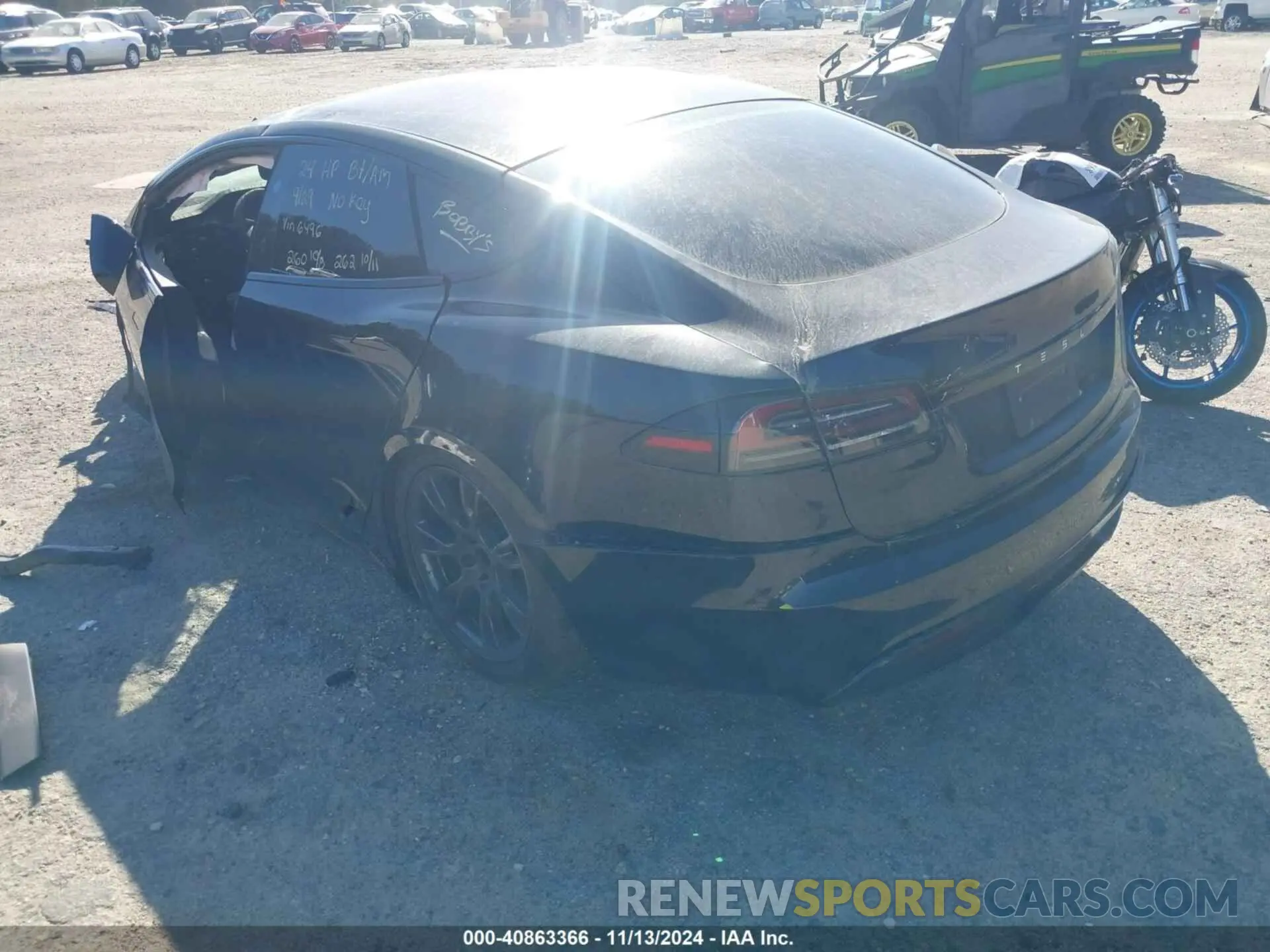 3 Photograph of a damaged car 5YJSA1E56RF536496 TESLA MODEL S 2024