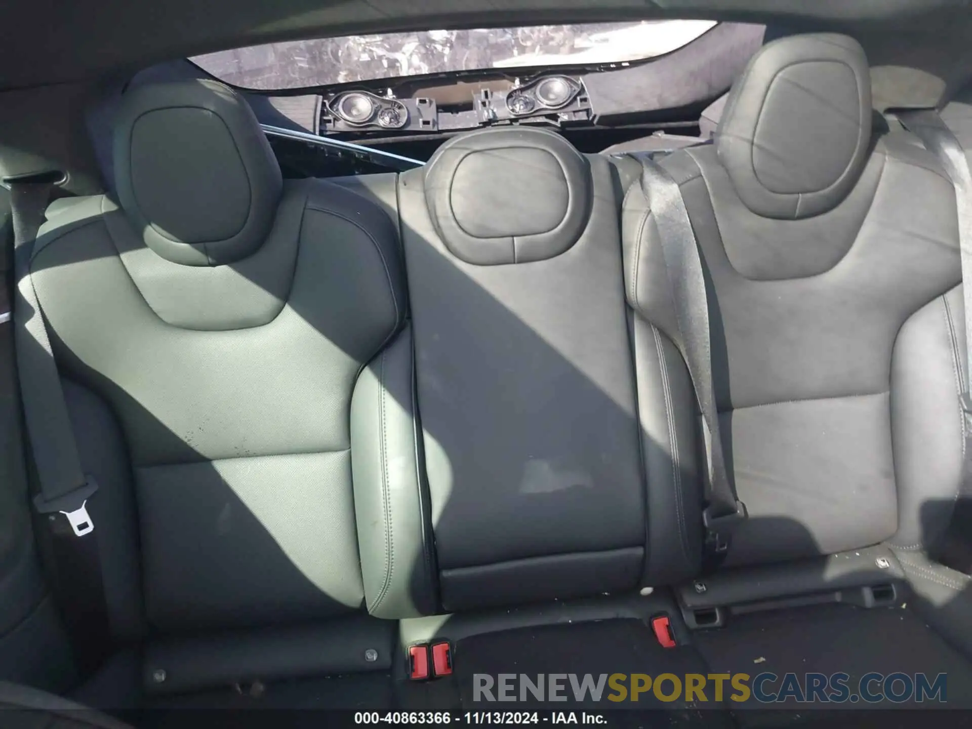 7 Photograph of a damaged car 5YJSA1E56RF536496 TESLA MODEL S 2024