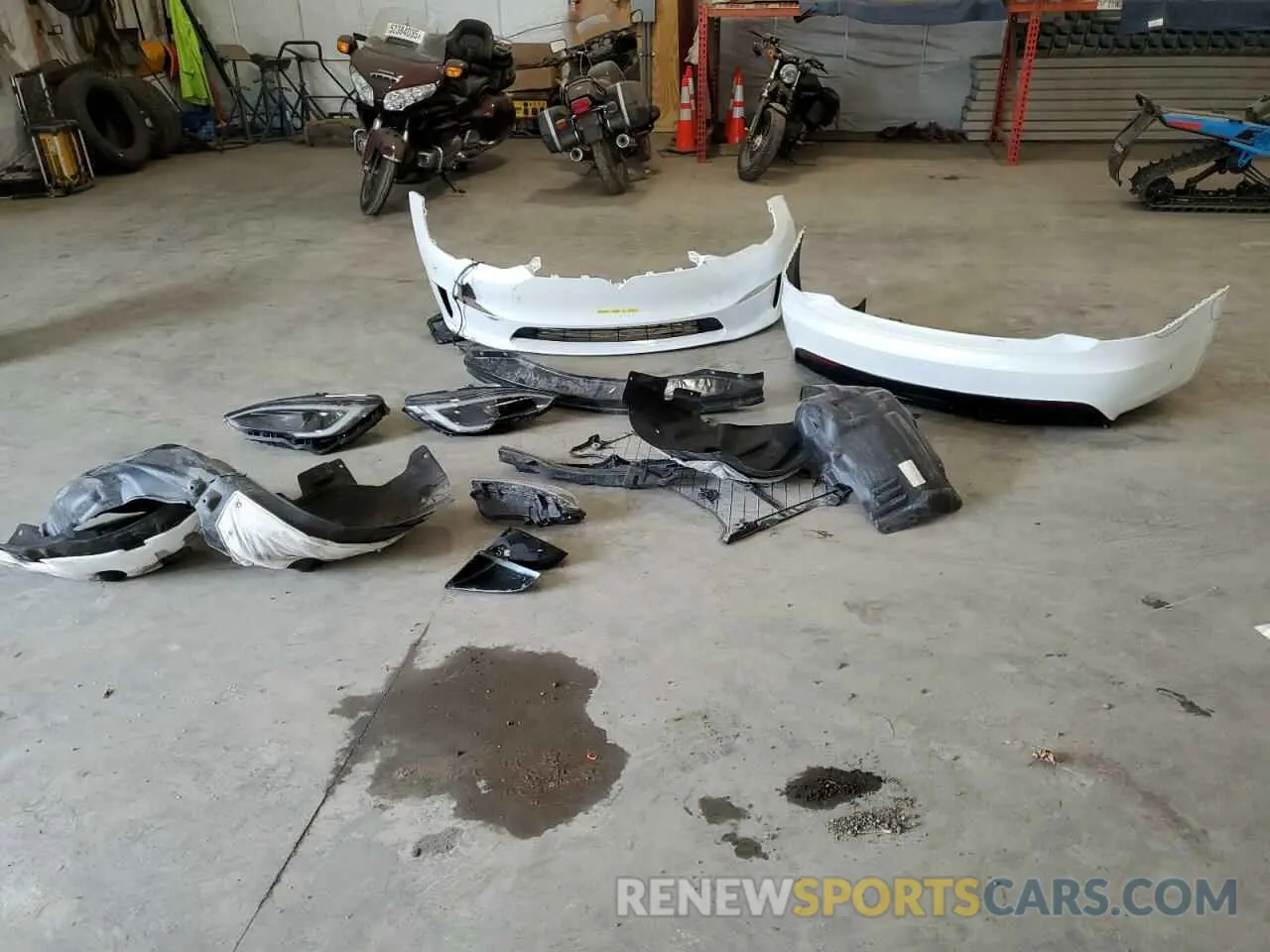 12 Photograph of a damaged car 5YJSA1E56RF538488 TESLA MODEL S 2024