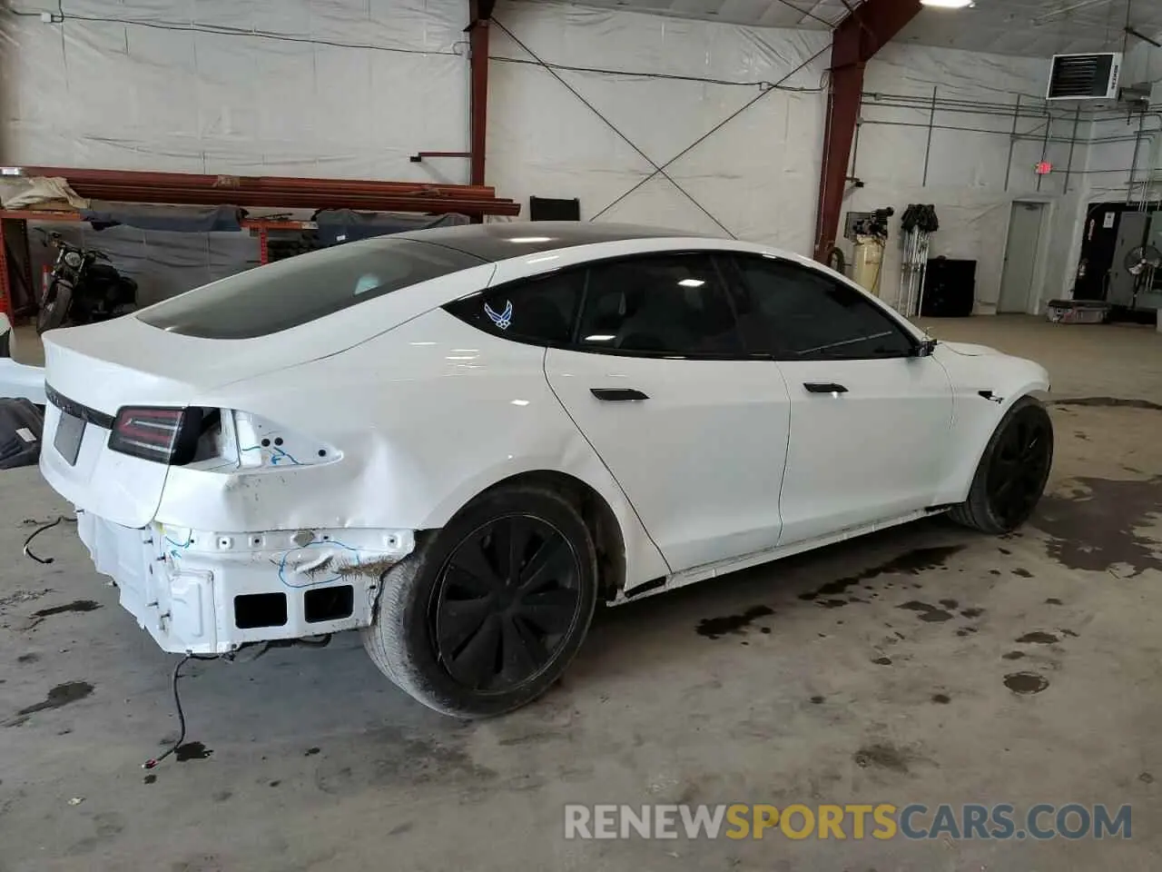 3 Photograph of a damaged car 5YJSA1E56RF538488 TESLA MODEL S 2024