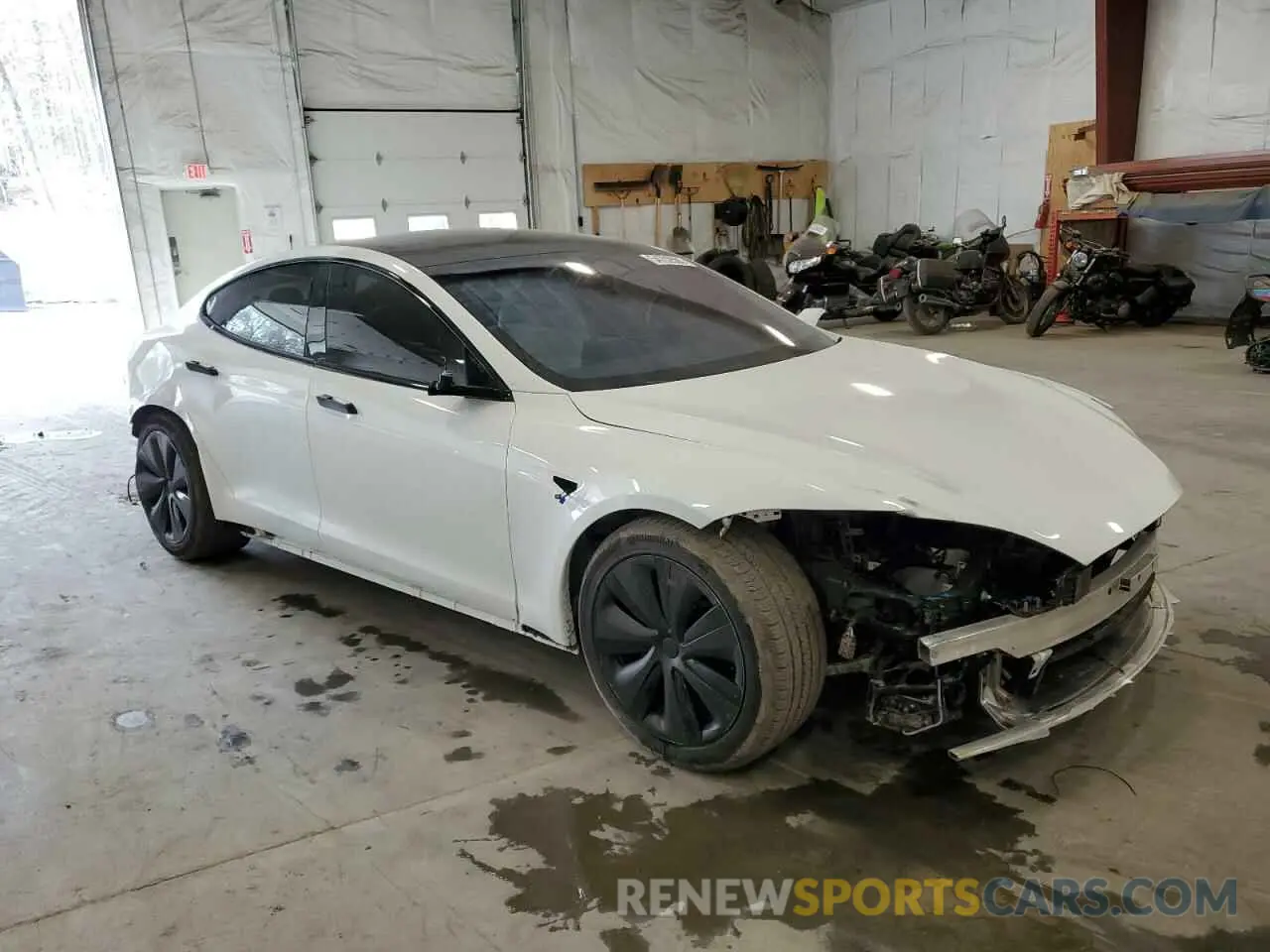 4 Photograph of a damaged car 5YJSA1E56RF538488 TESLA MODEL S 2024