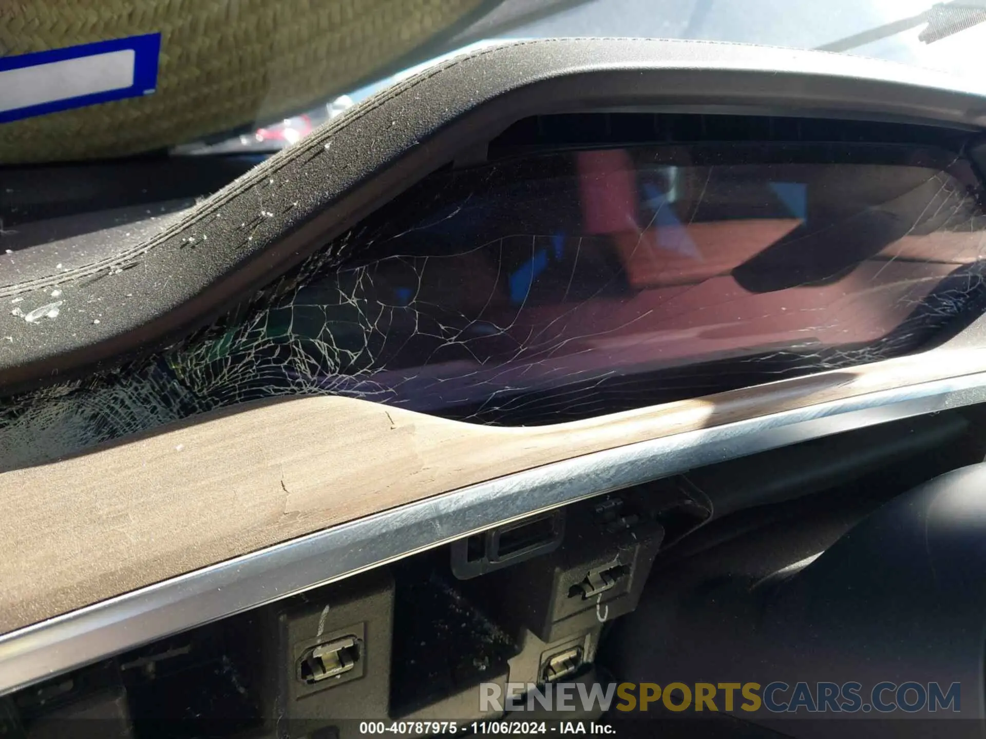 16 Photograph of a damaged car 5YJSA1E57RF536538 TESLA MODEL S 2024