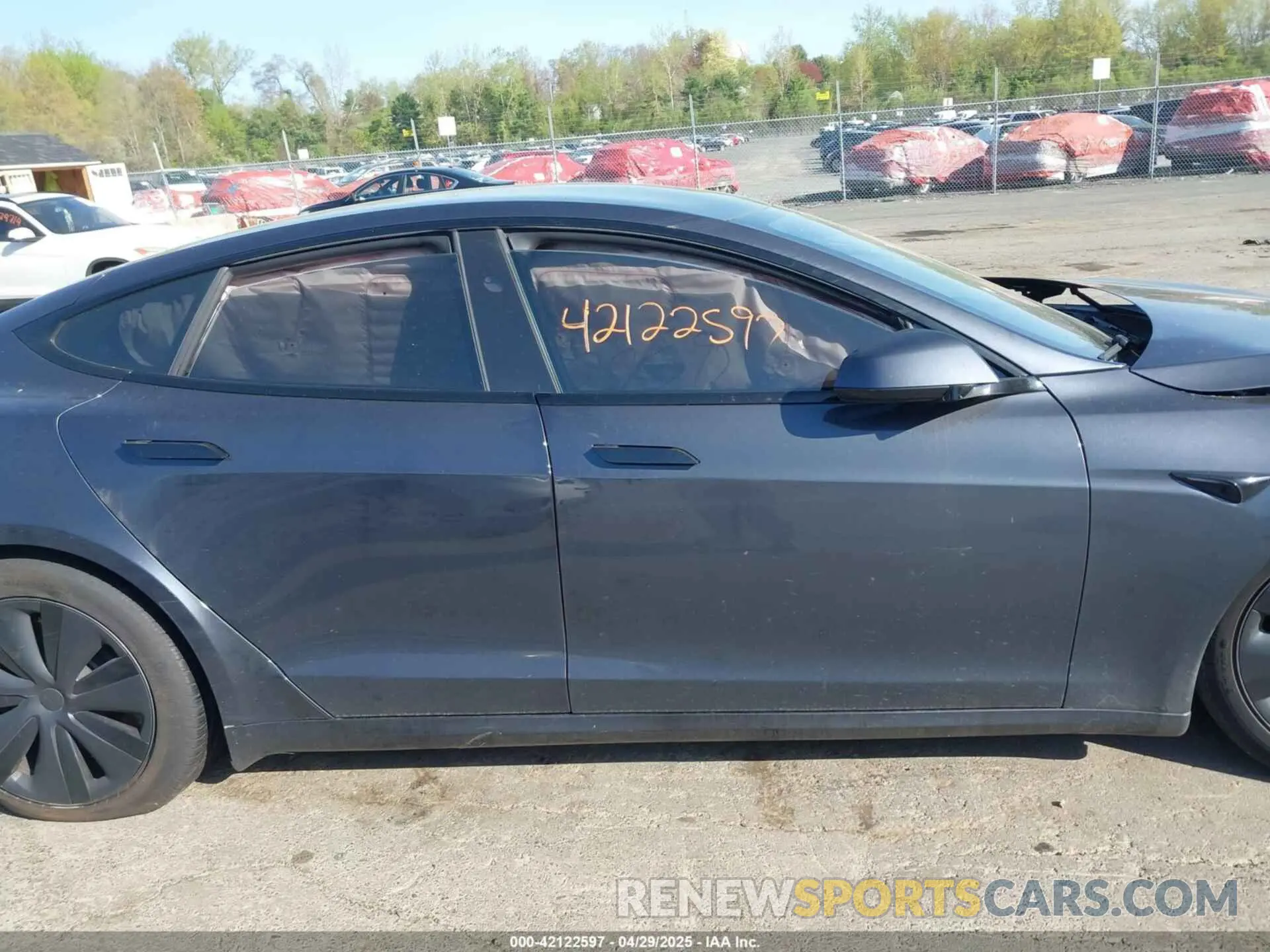 14 Photograph of a damaged car 5YJSA1E59RF537321 TESLA MODEL S 2024