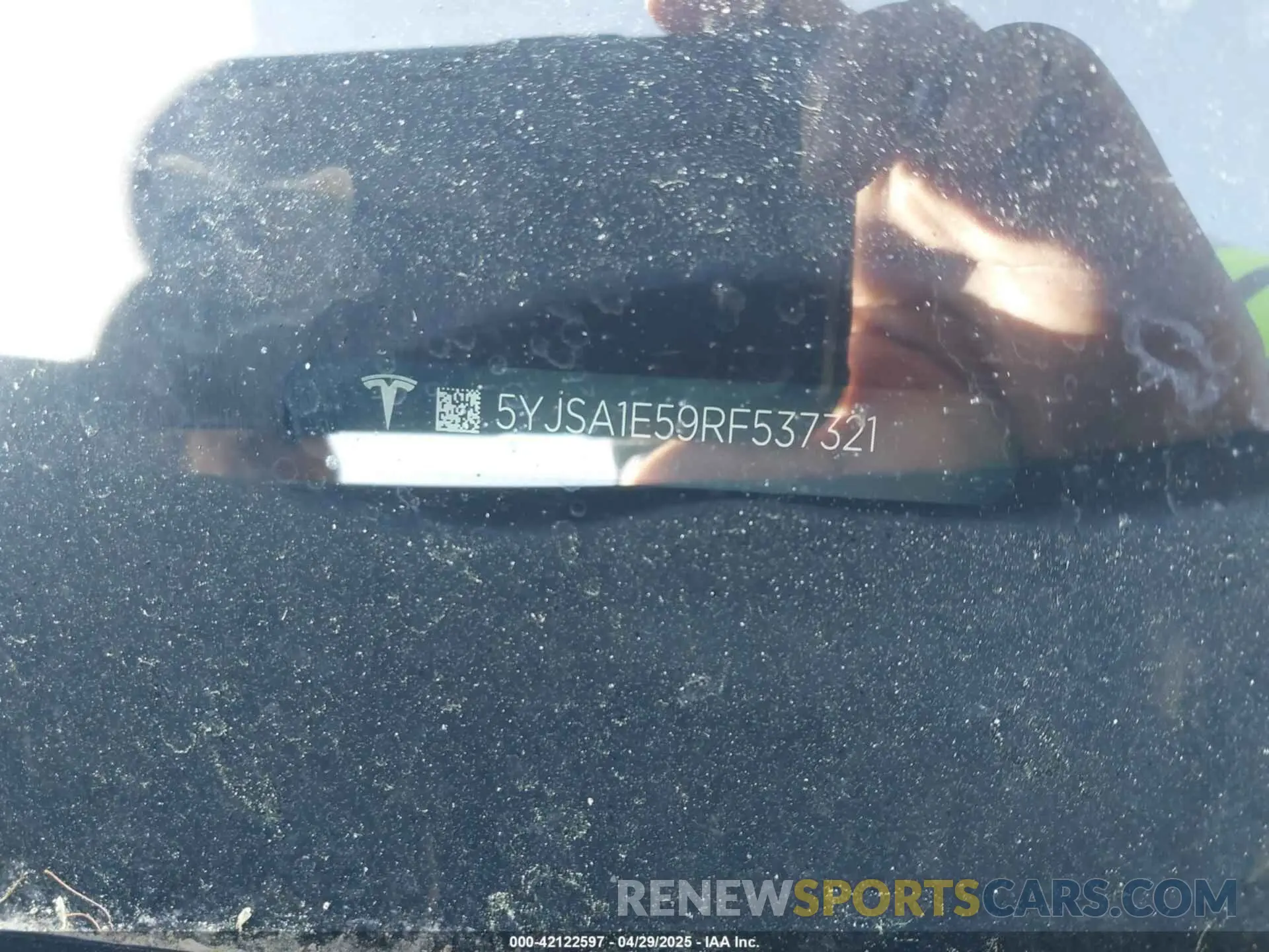 9 Photograph of a damaged car 5YJSA1E59RF537321 TESLA MODEL S 2024