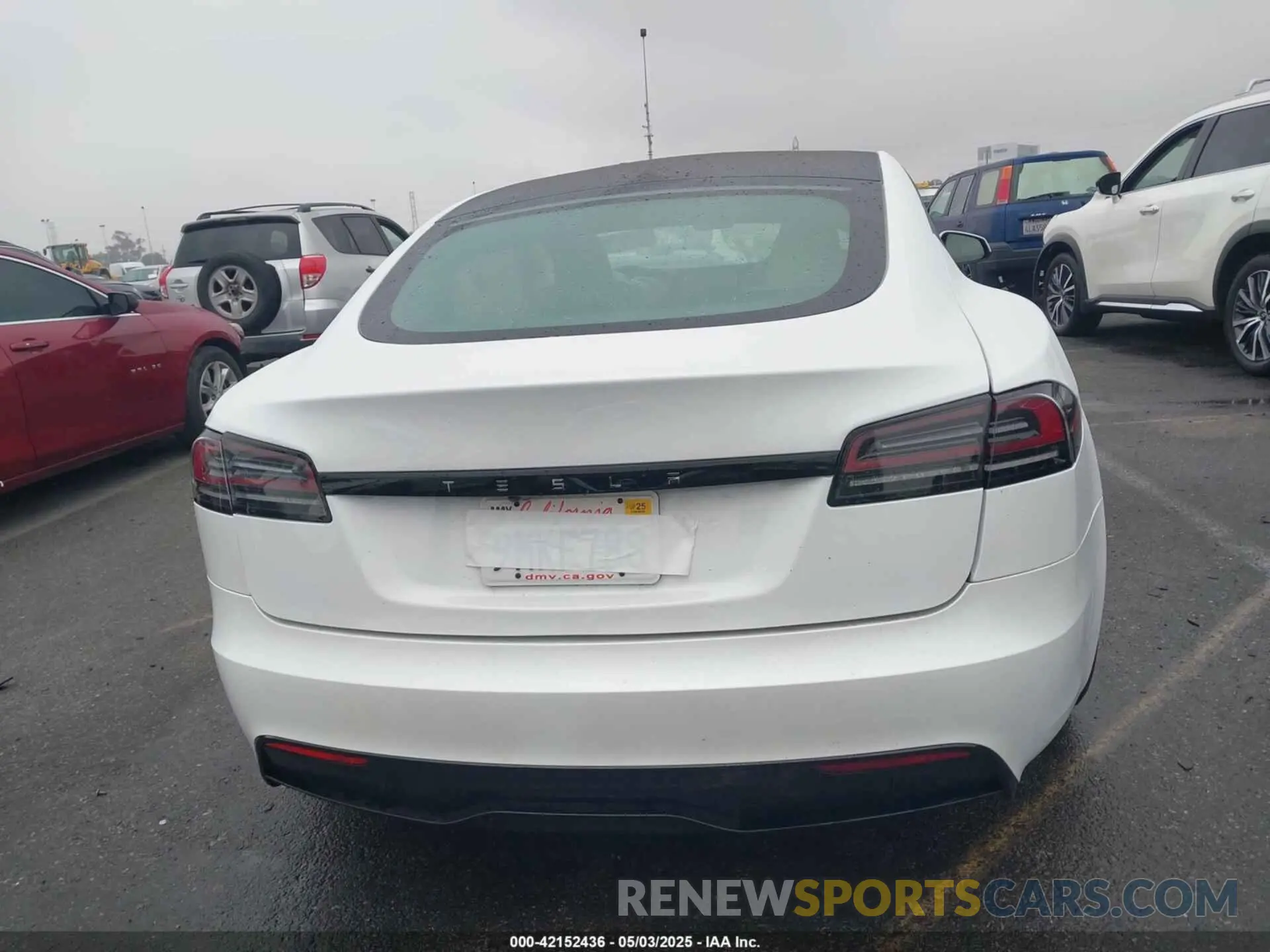15 Photograph of a damaged car 5YJSA1E59RF539344 TESLA MODEL S 2024