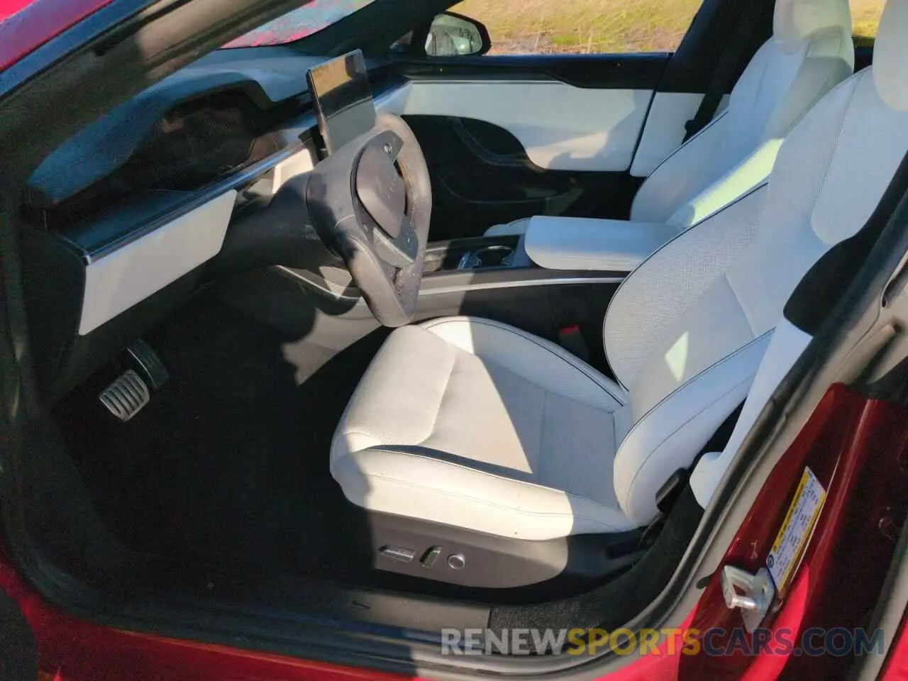 7 Photograph of a damaged car 5YJSA1E62RF535435 TESLA MODEL S 2024