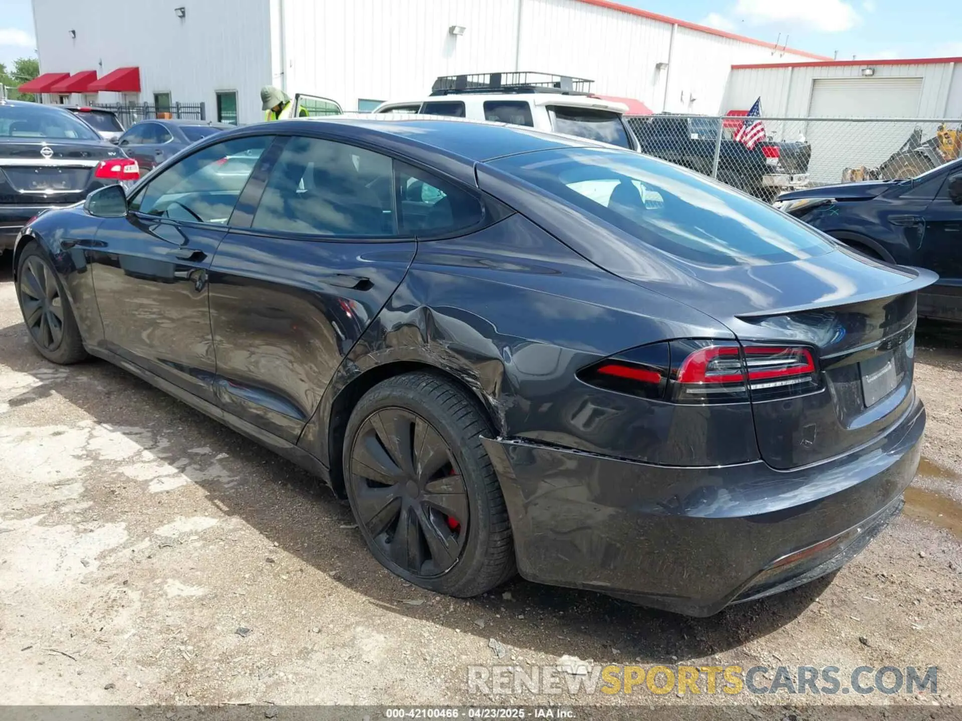 3 Photograph of a damaged car 5YJSA1E64RF535646 TESLA MODEL S 2024